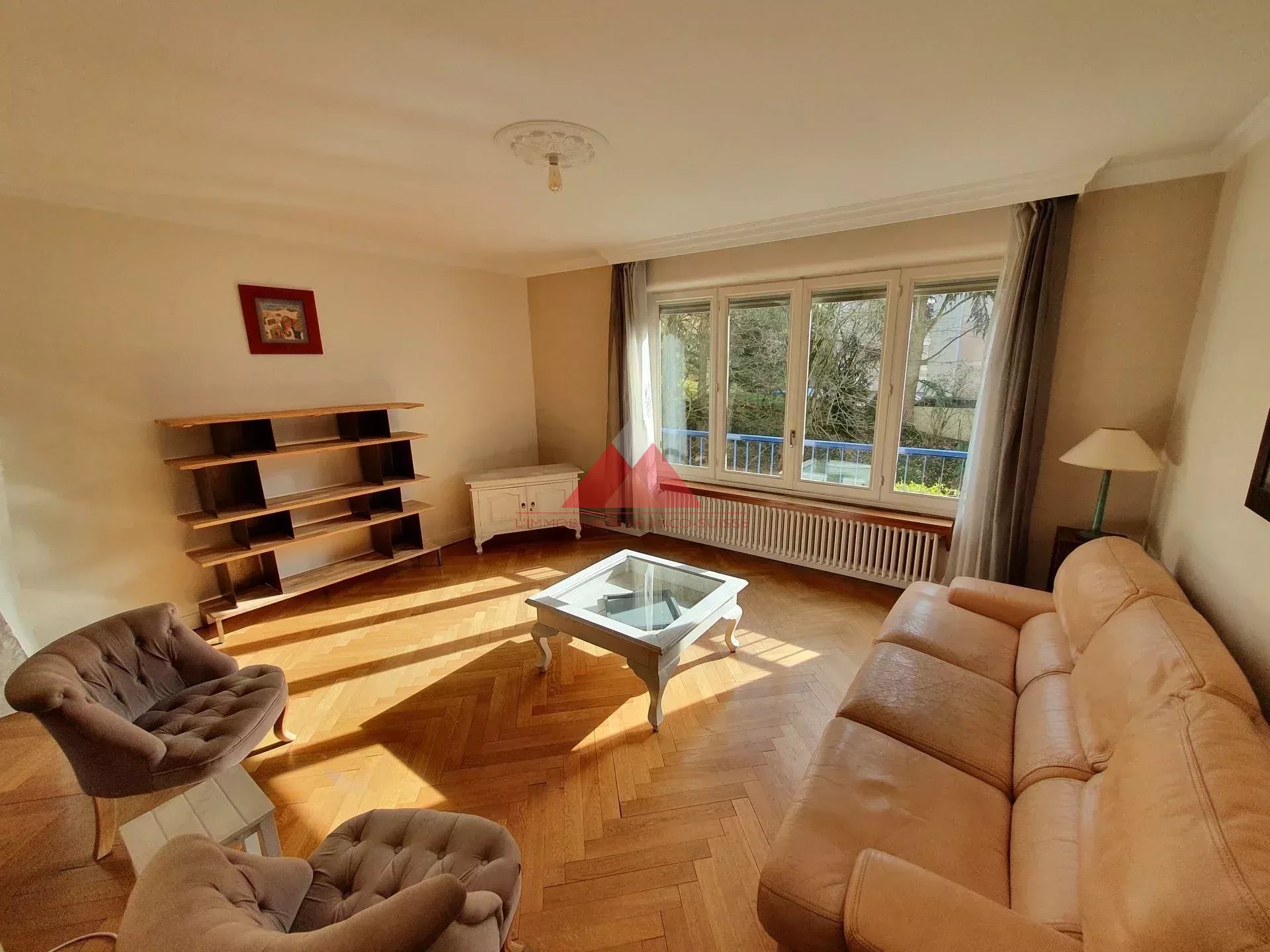 Agence immobilière de 