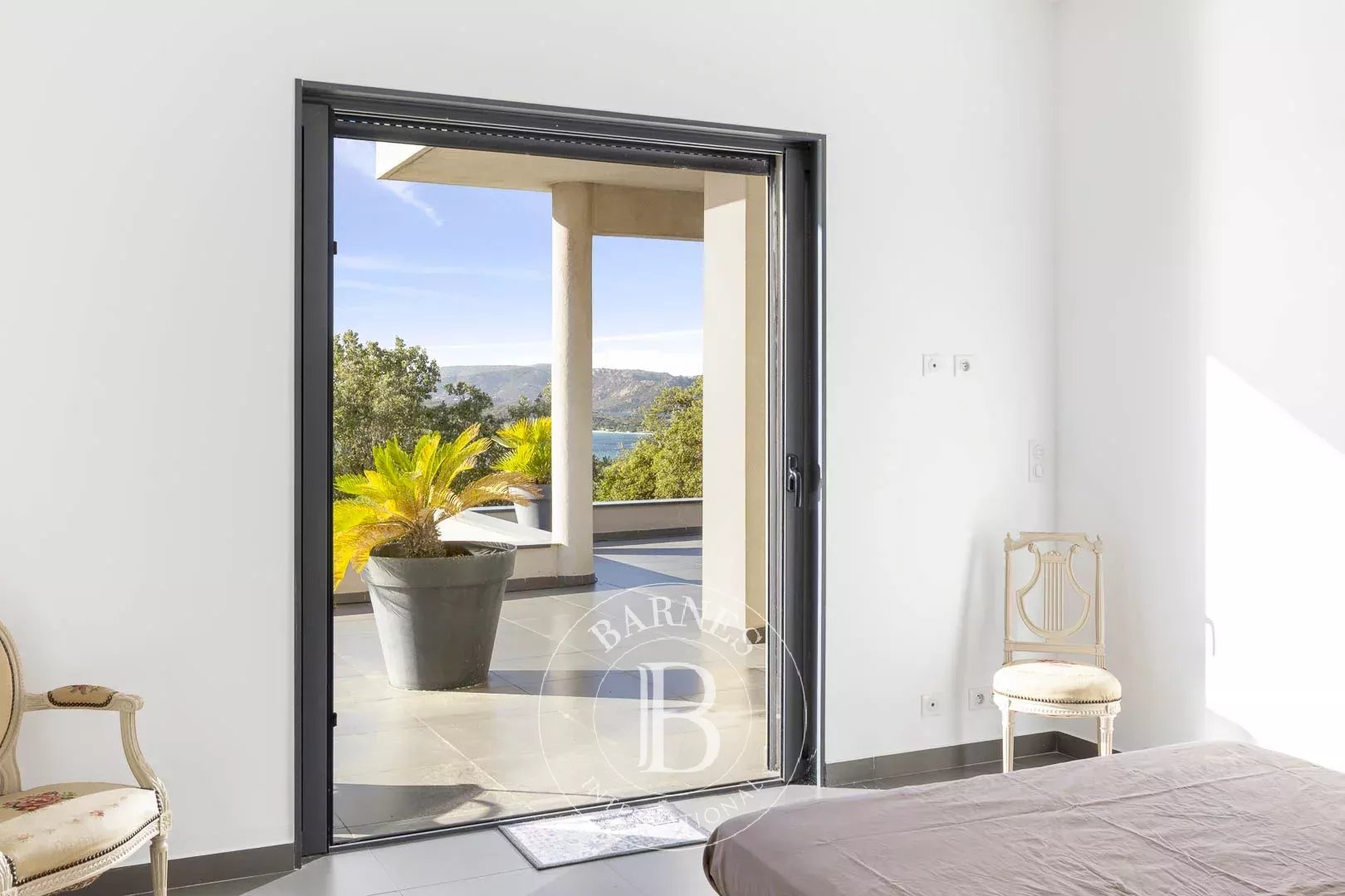 Sainte-Lucie-de-Porto-Vecchio  - Villa 10 Pi&egrave;ces 8 Chambres - picture 13