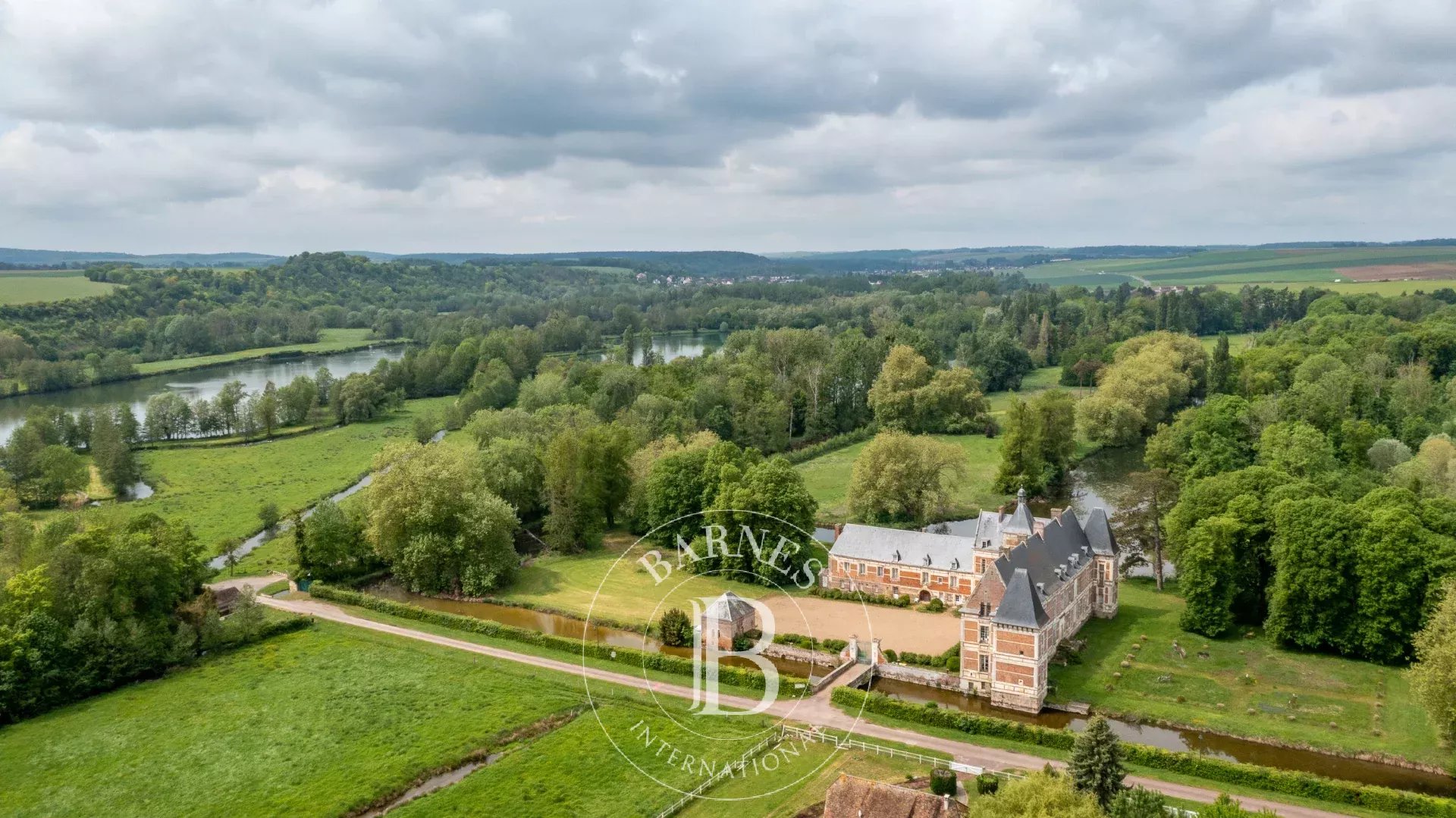 Château Troissereux  -  ref 86998308 (picture 2)
