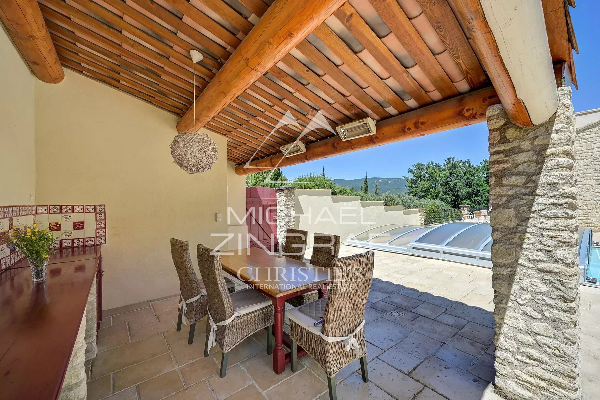 5 Bedroom Villa/Townhouse's Image 9