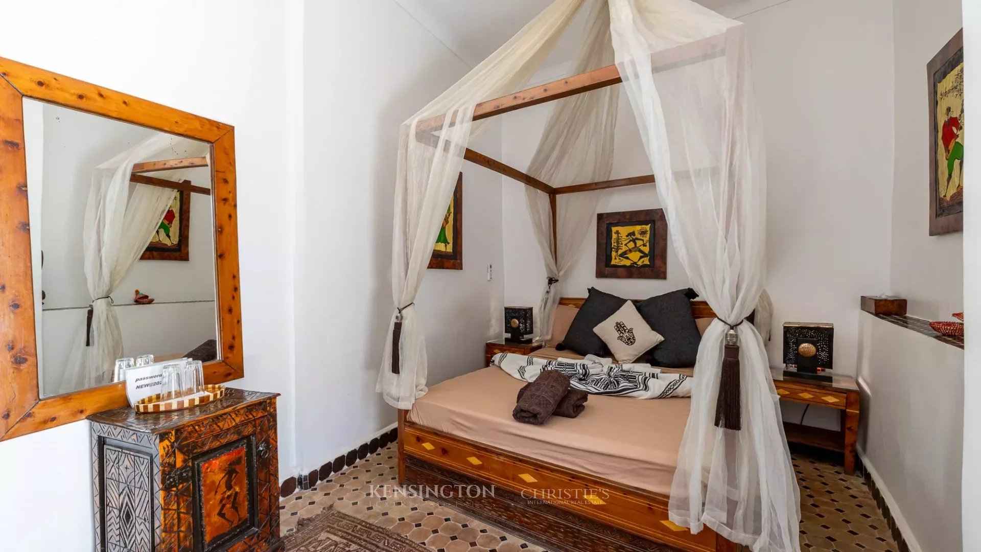 7 Bedroom Villa/Townhouse's Image 24
