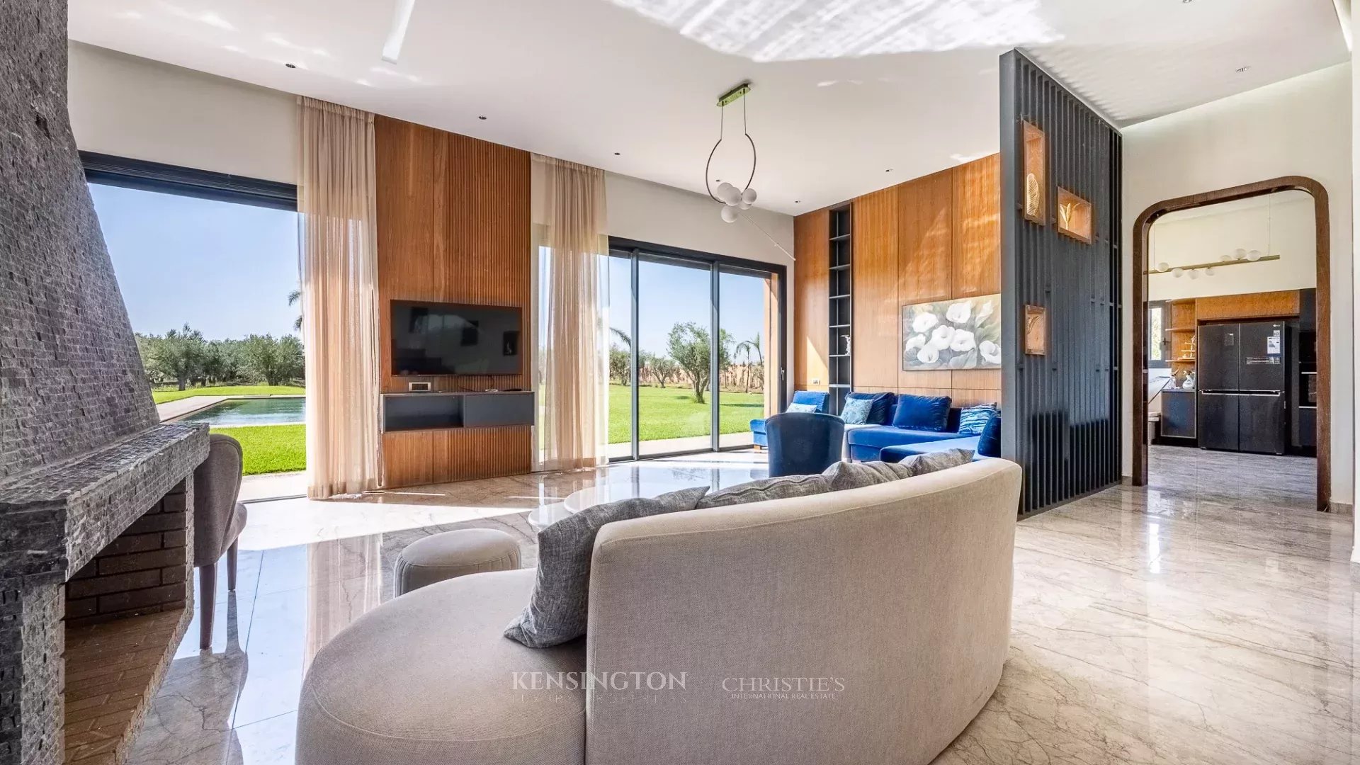 6 Bedroom Villa/Townhouse's Image 9