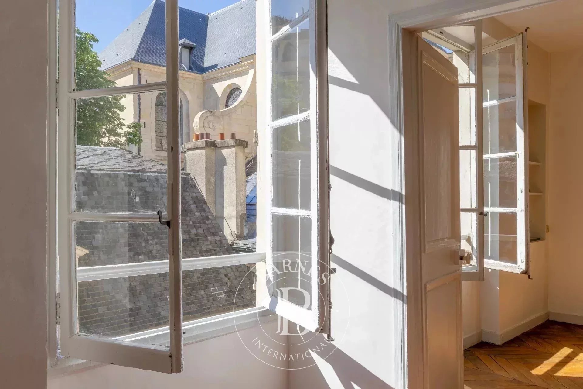 Apartment Paris 75004  -  ref 87292258 (picture 2)