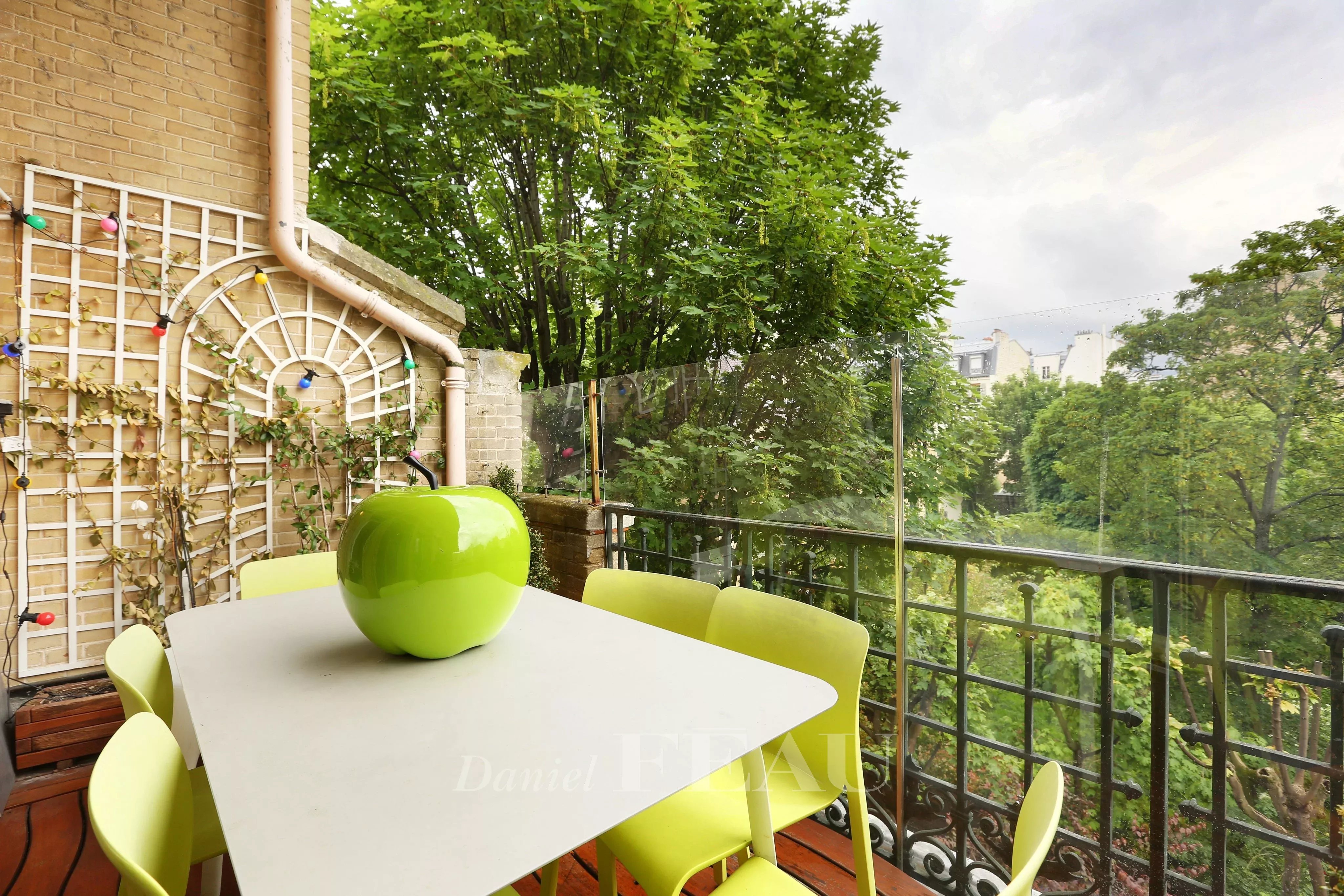 Rental Apartment Paris 17th