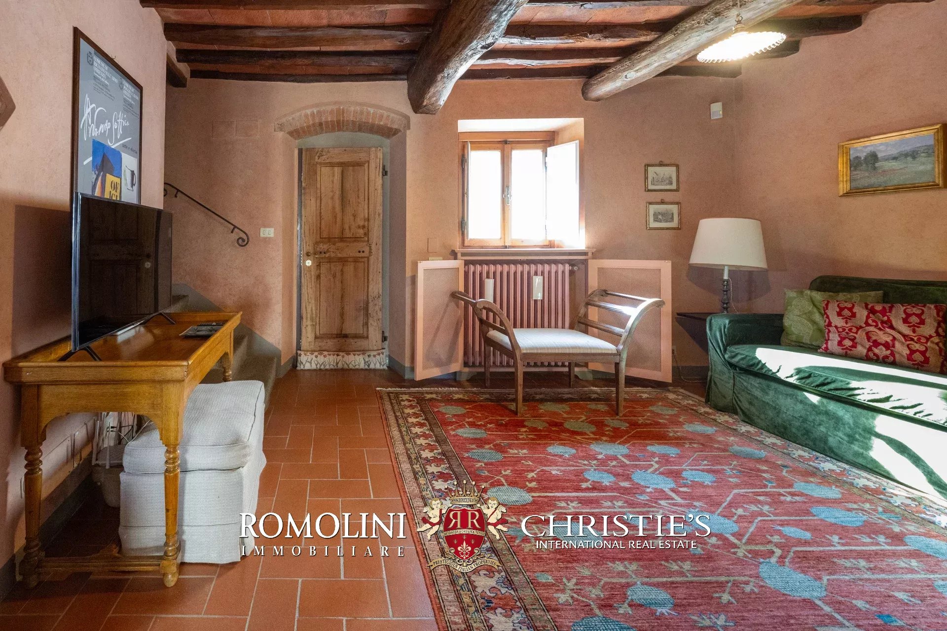 13 Bedroom Villa/Townhouse's Image 29