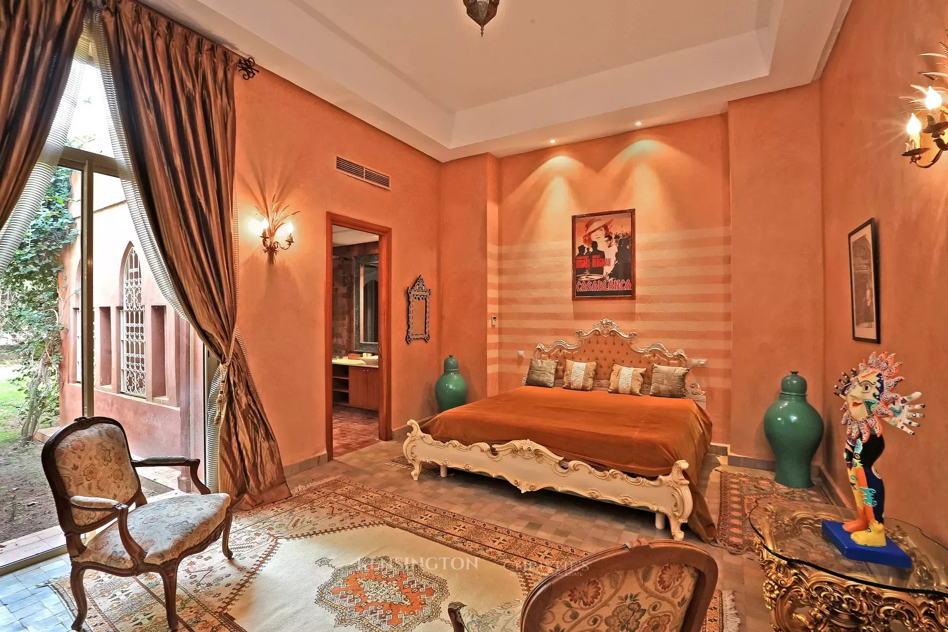 4 Bedroom Villa/Townhouse's Image 16