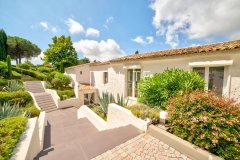 Mouans Sartoux - Villa with pool in domain — photo 2 of 14