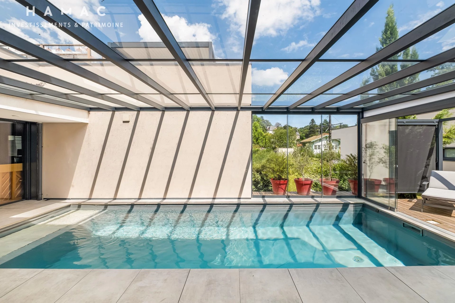 Agence immobilière de 