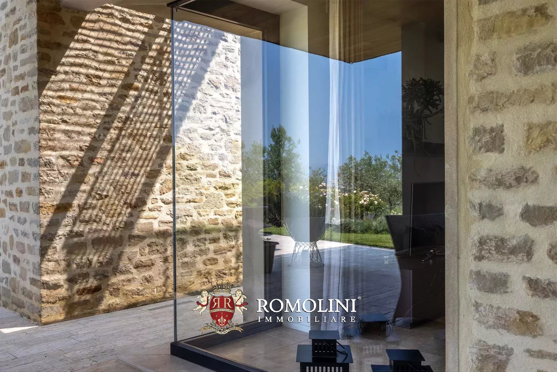 5 Bedroom Villa/Townhouse's Image 66