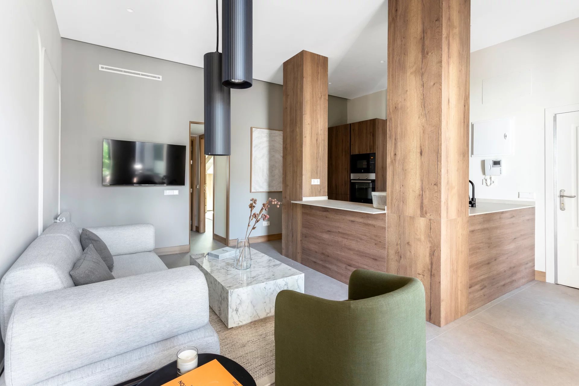 PENTHOUSE WITH TERRACE