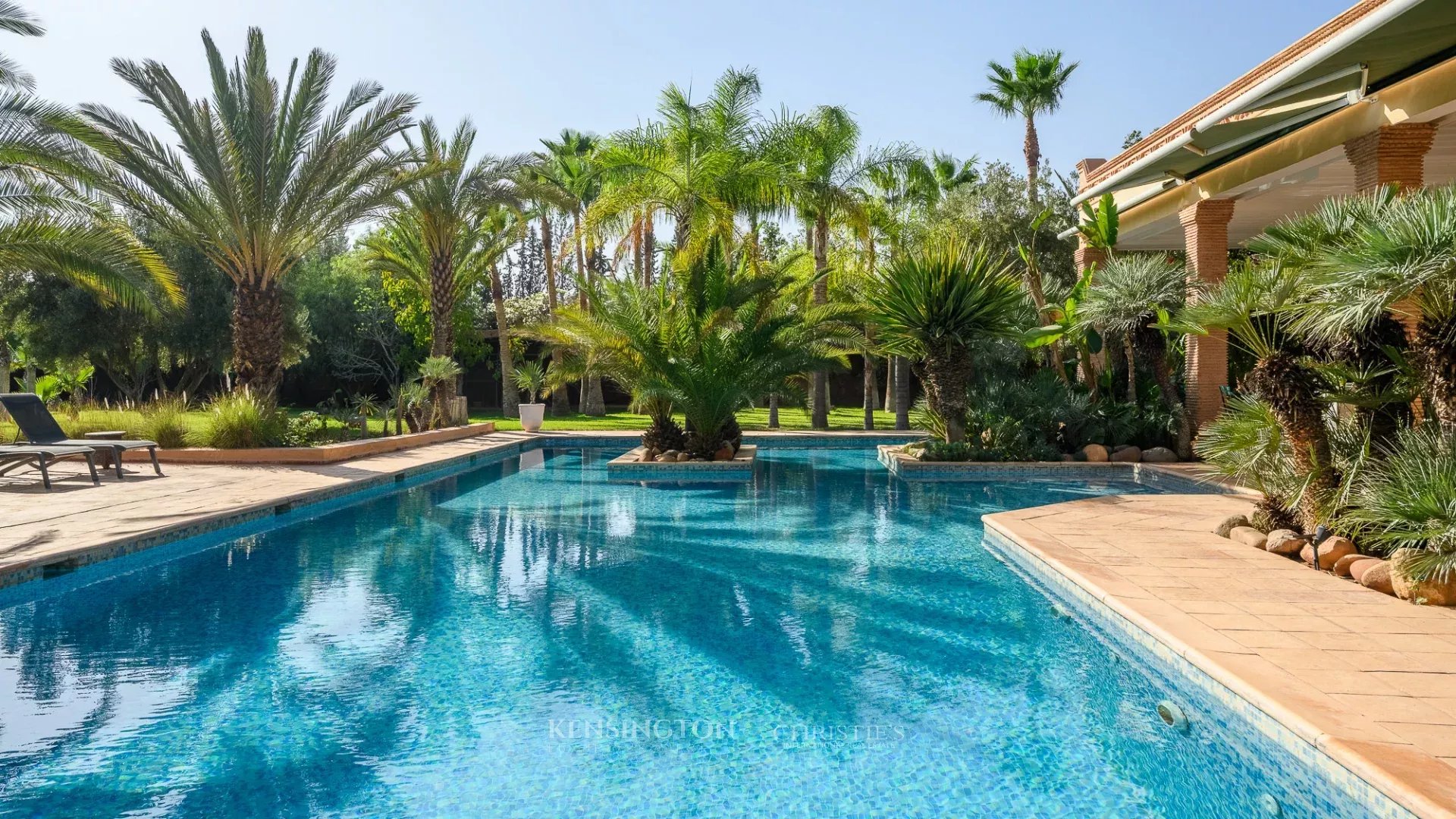 5 Bedroom Villa/Townhouse's Image 50