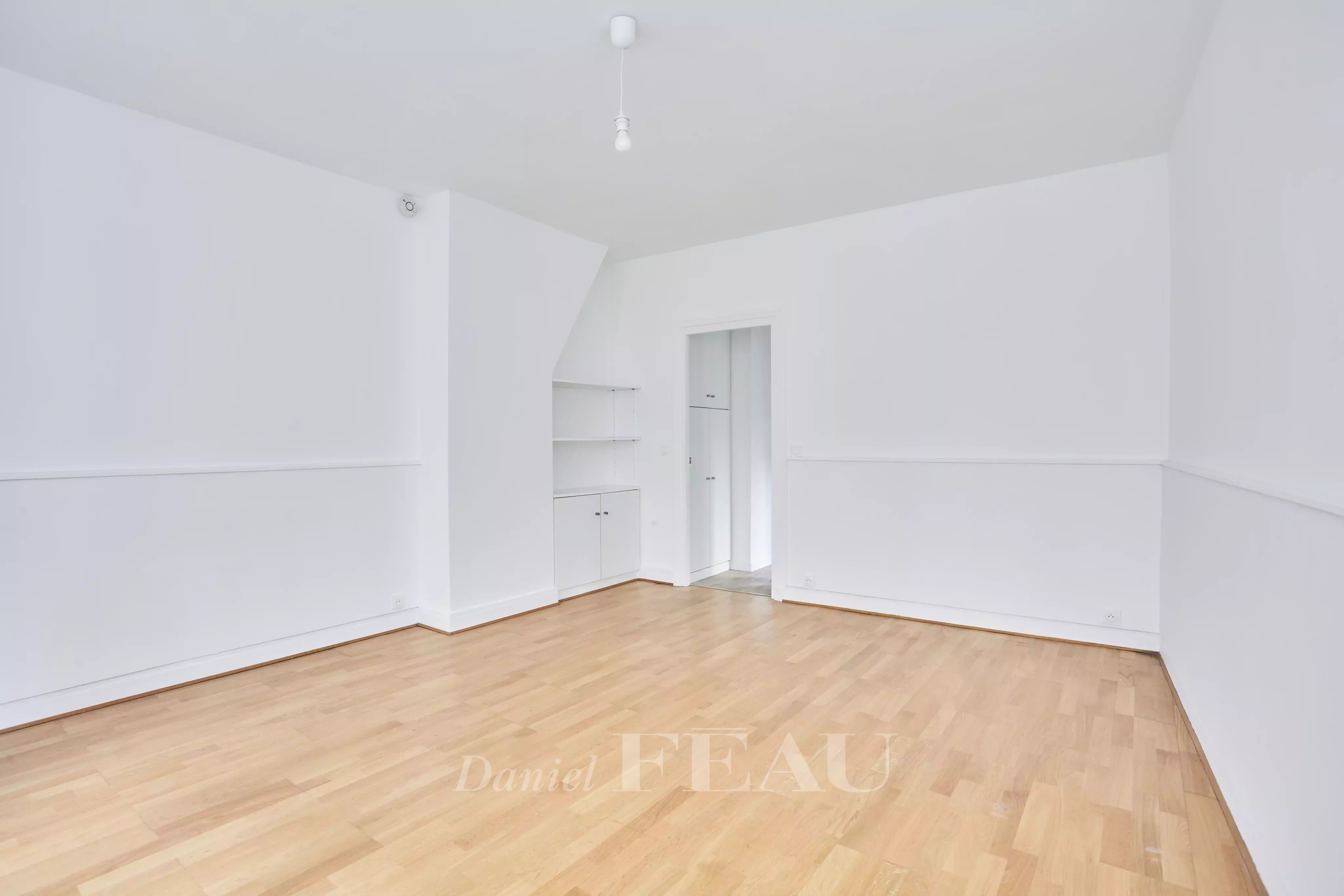 Rental Studio Paris 5th