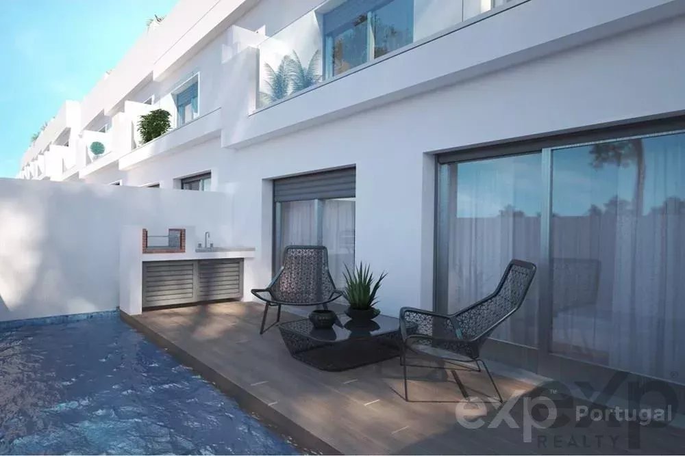 3-Bedroom House with Swimming Pool in Fuseta, Algarve, Portugal 85506688 image 2