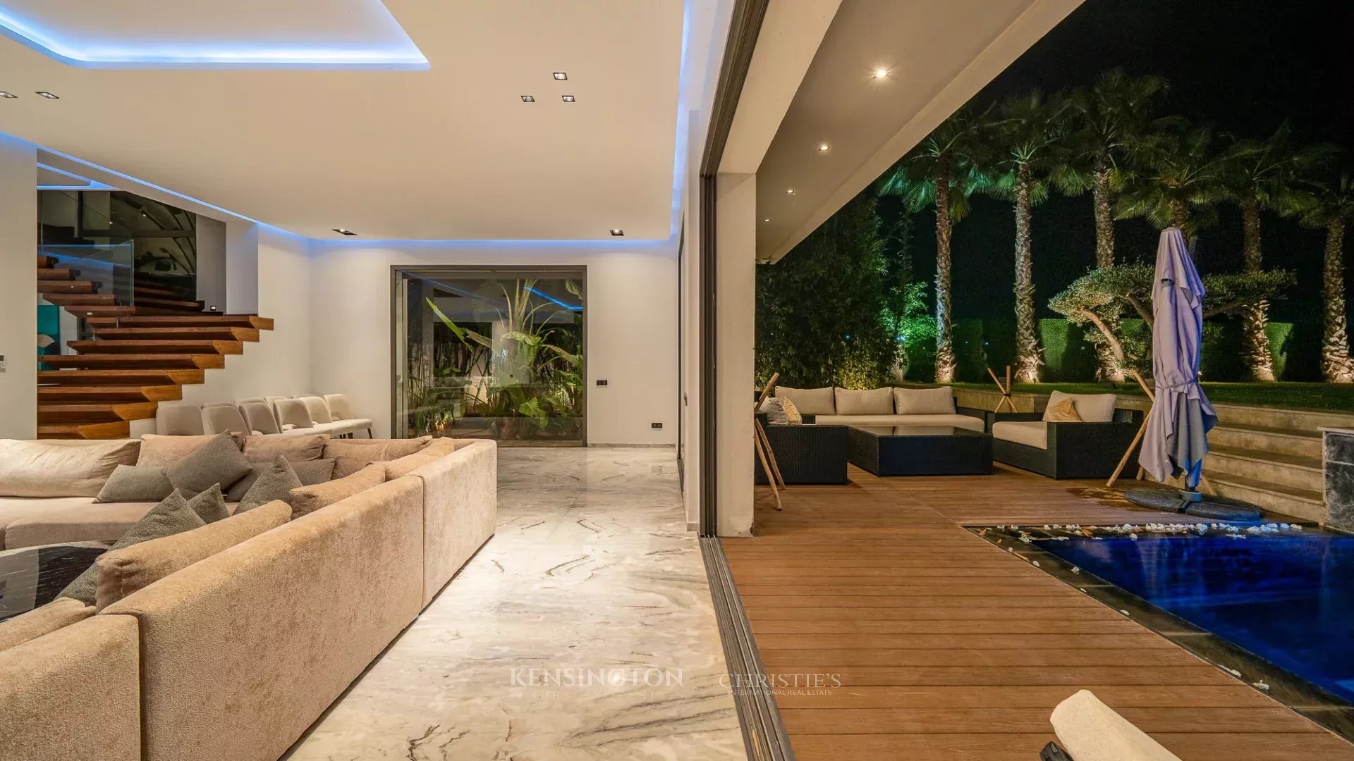 5 Bedroom Villa/Townhouse's Image 68