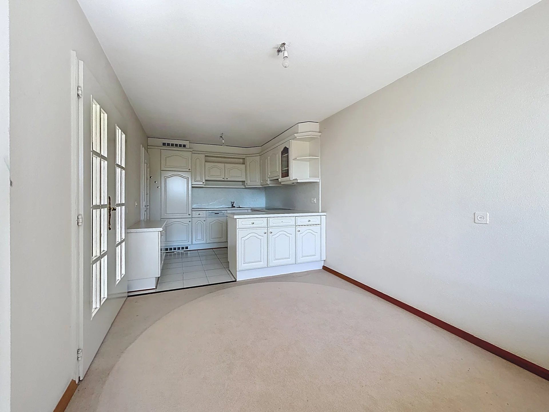 Appartement de 3.5 pièces avec un très beau dégagement