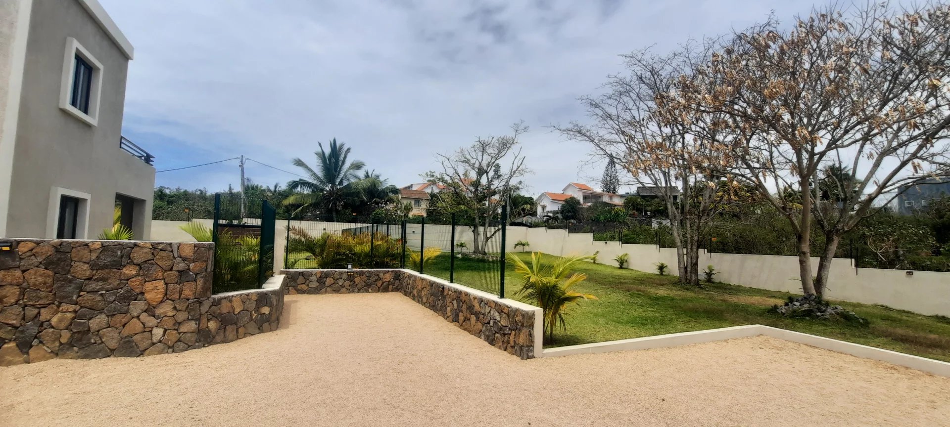 Ev Calodyne - picture 12