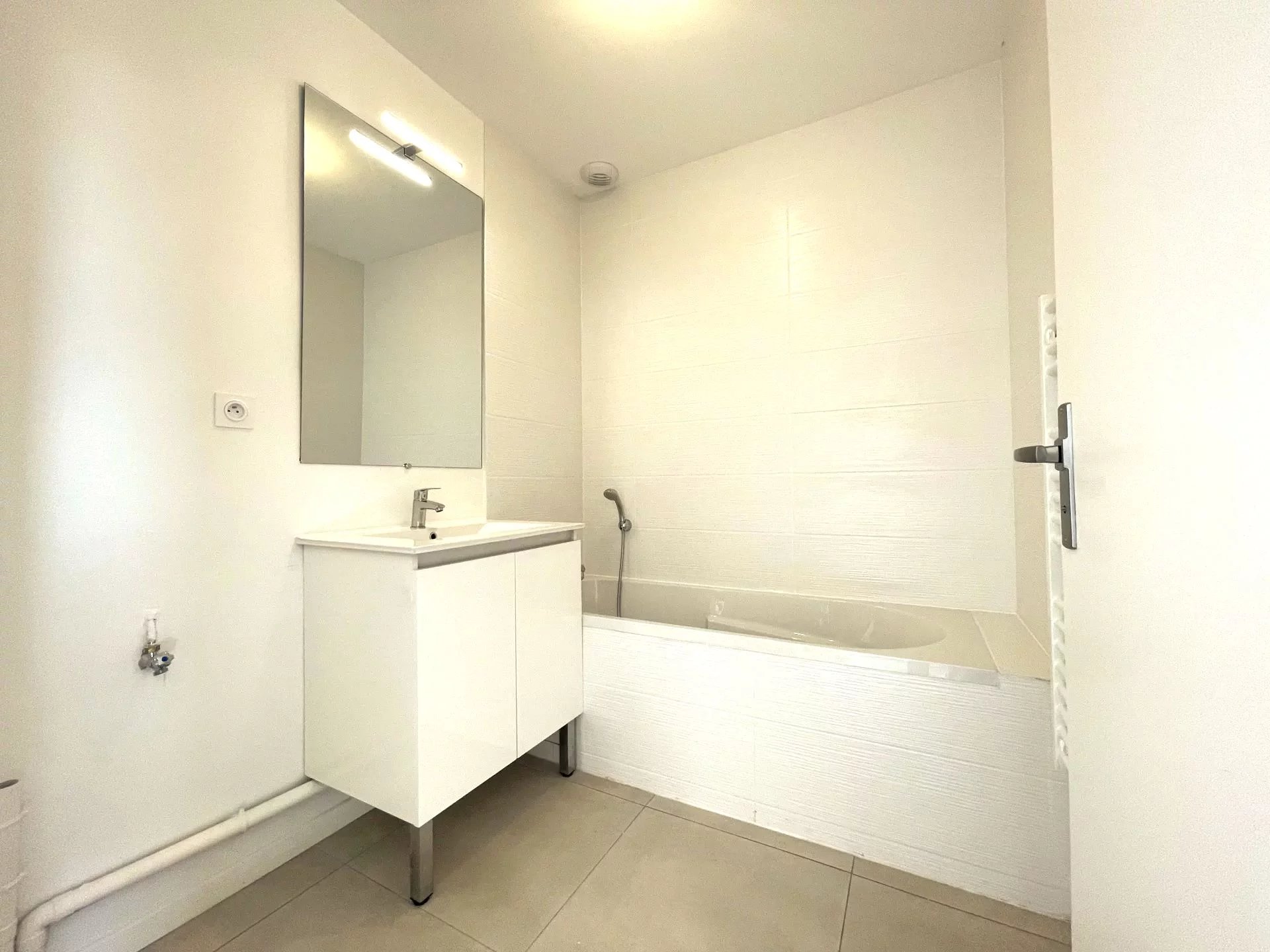 A vendre, Appartement T4 avec terrasse