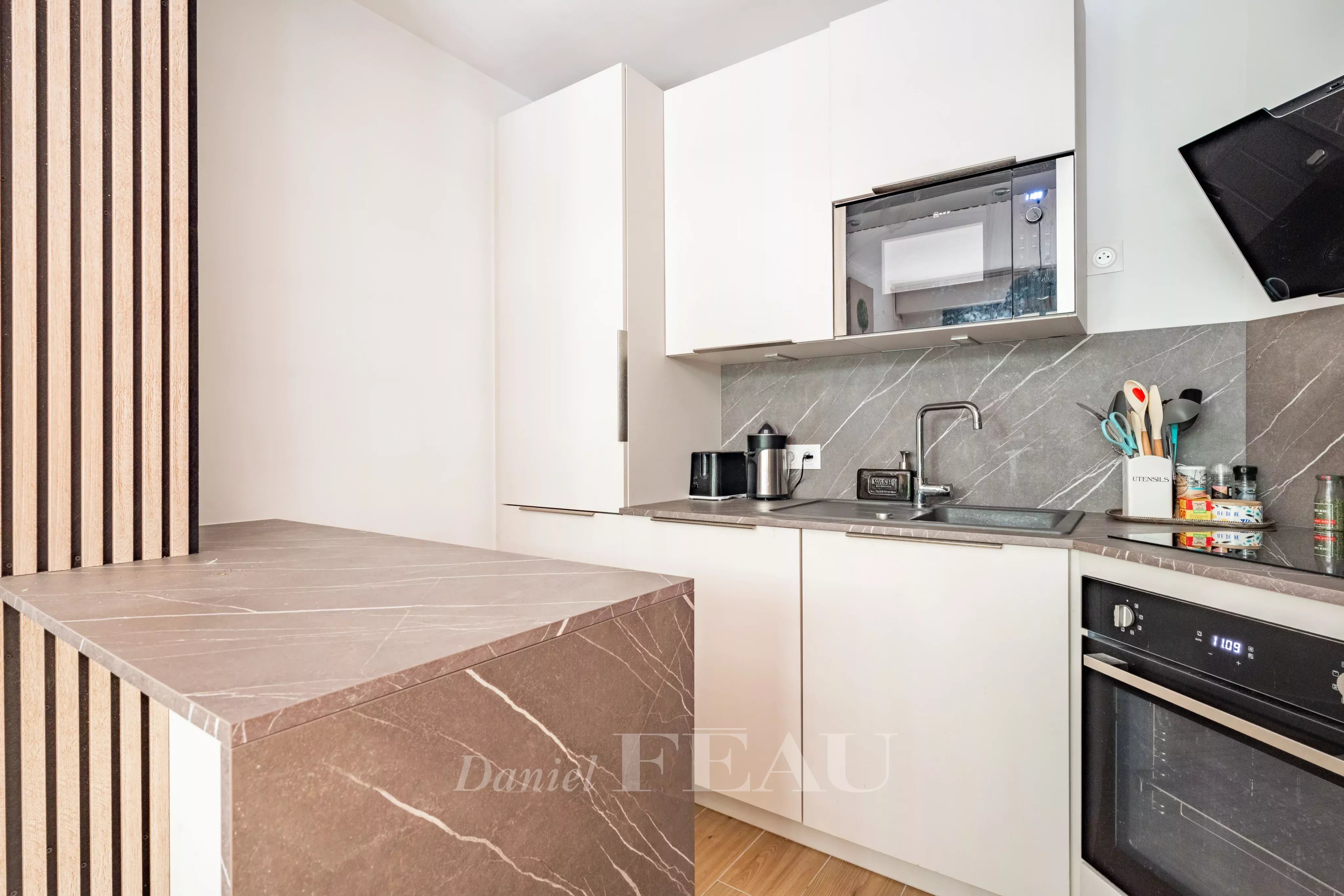 Sale Apartment Neuilly-sur-Seine