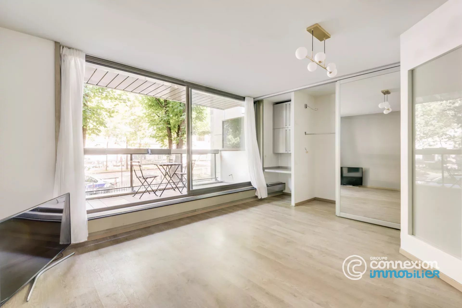 51m2 - 2 pièces avec balcon – Avenue d’Iéna