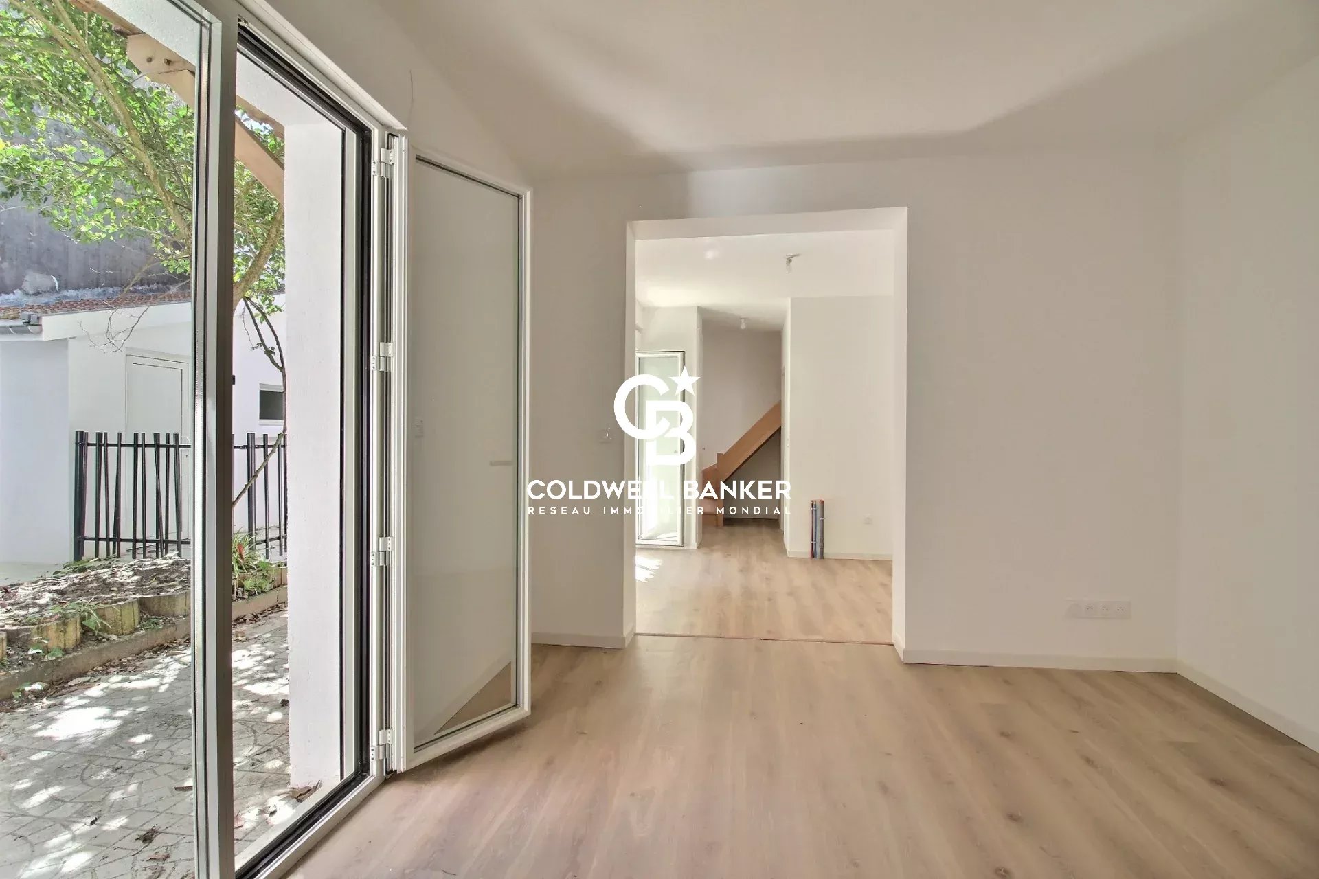 Agence immobilière de Silver Coast Int. Realty