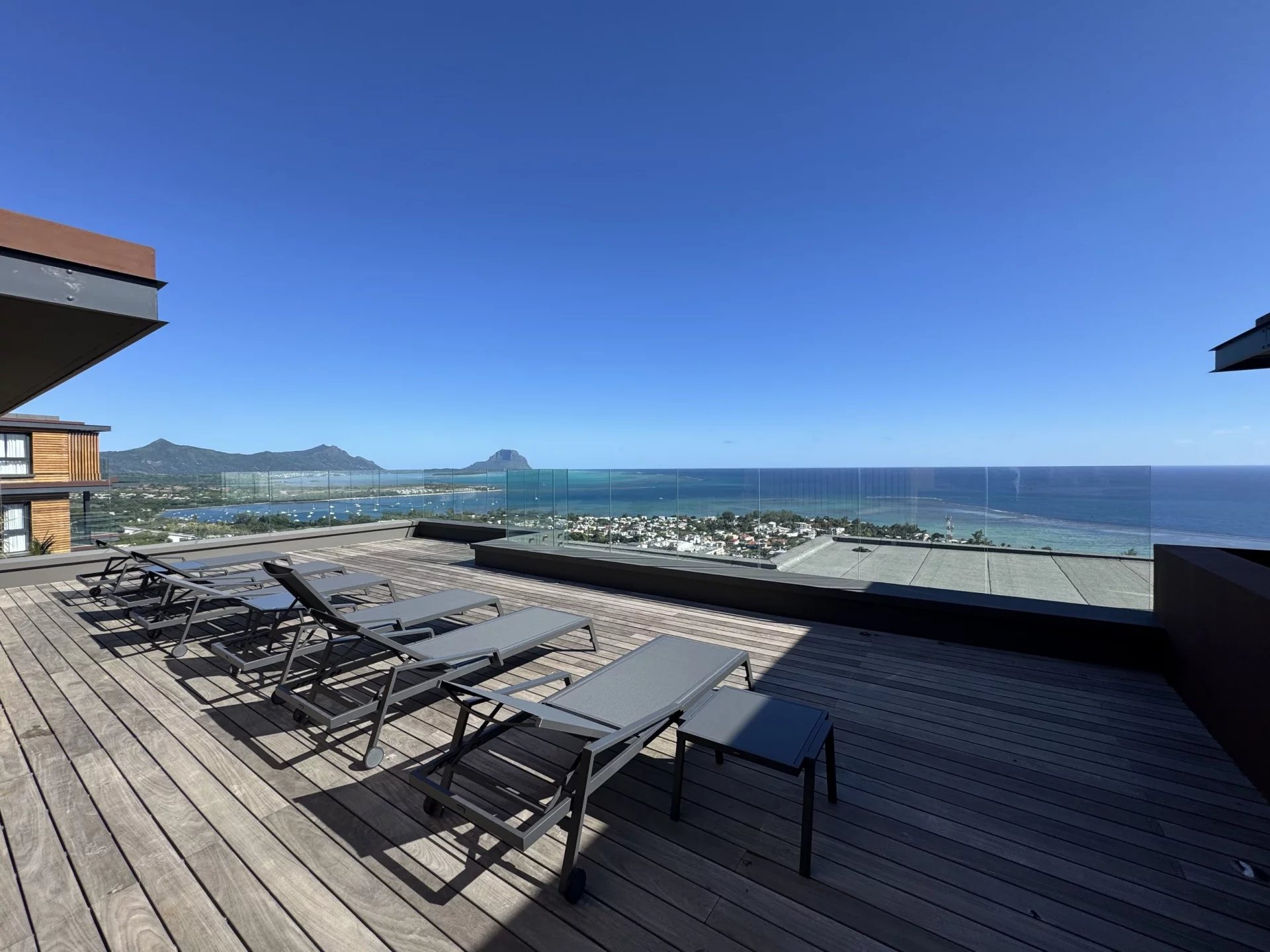 Tripleks Rivière Noire - picture 5