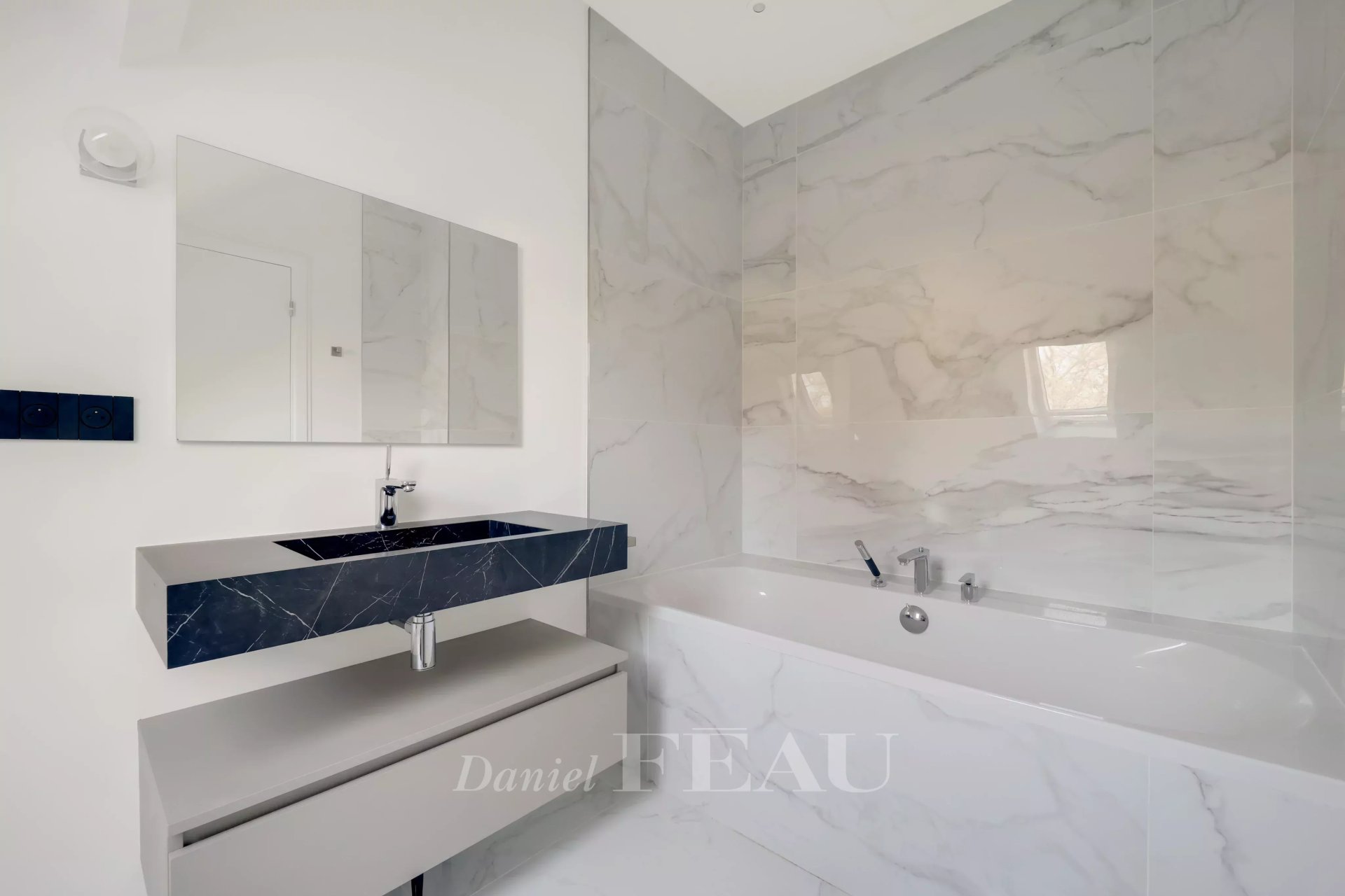 4 Bedroom Villa/Townhouse's Image 11