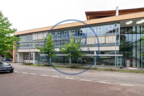 Magazzino---Capannone-in-vendita---Bolzano-0