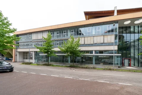 Magazzino---Capannone-in-vendita---Bolzano-0