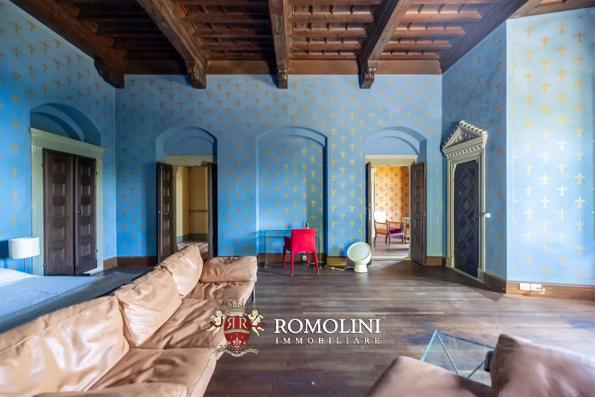 35 Bedroom Chateau's Image 46