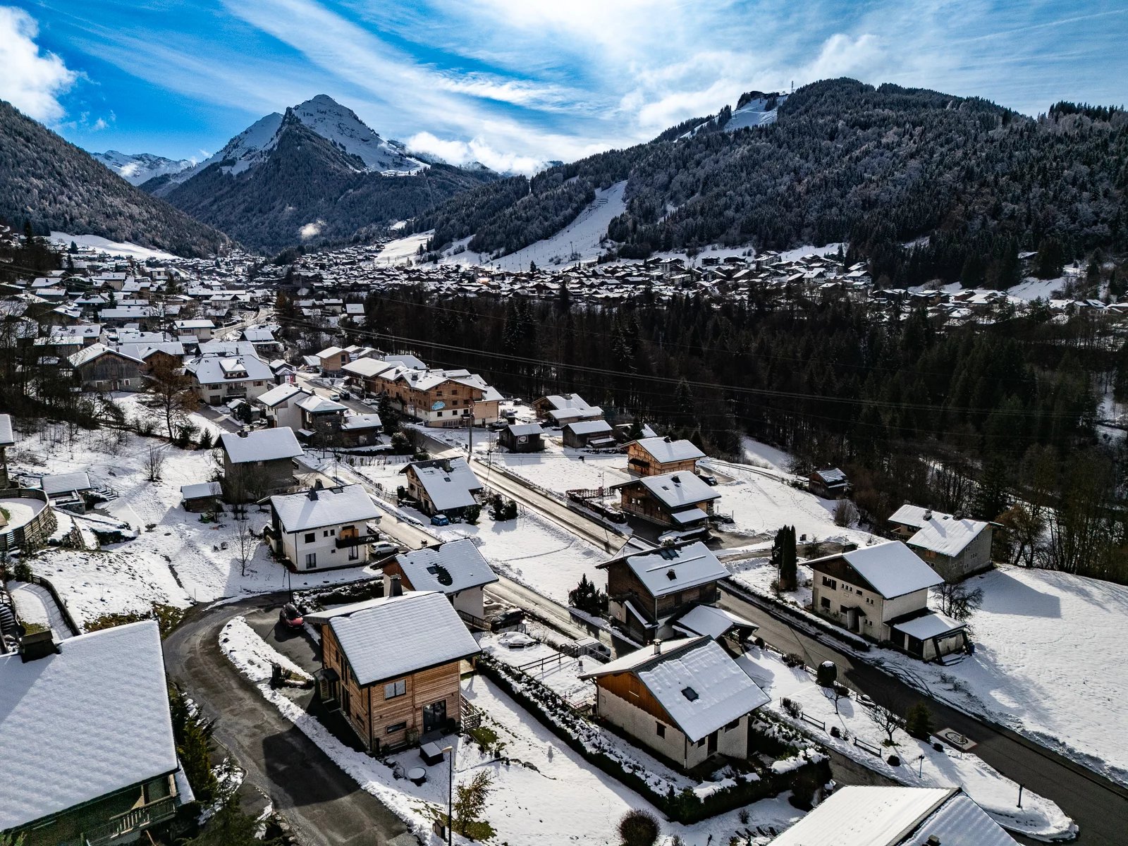 Photo of MORZINE - Modern 6 bedroom chalet in Montriond