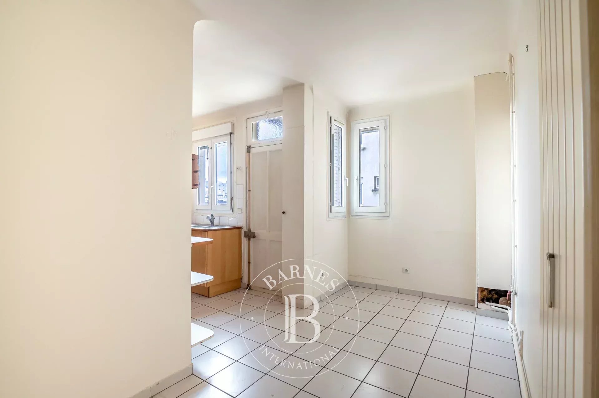 Neuilly - Argenson - 3-bedroom apartment - Upper floor - Unobstructed views - picture 11