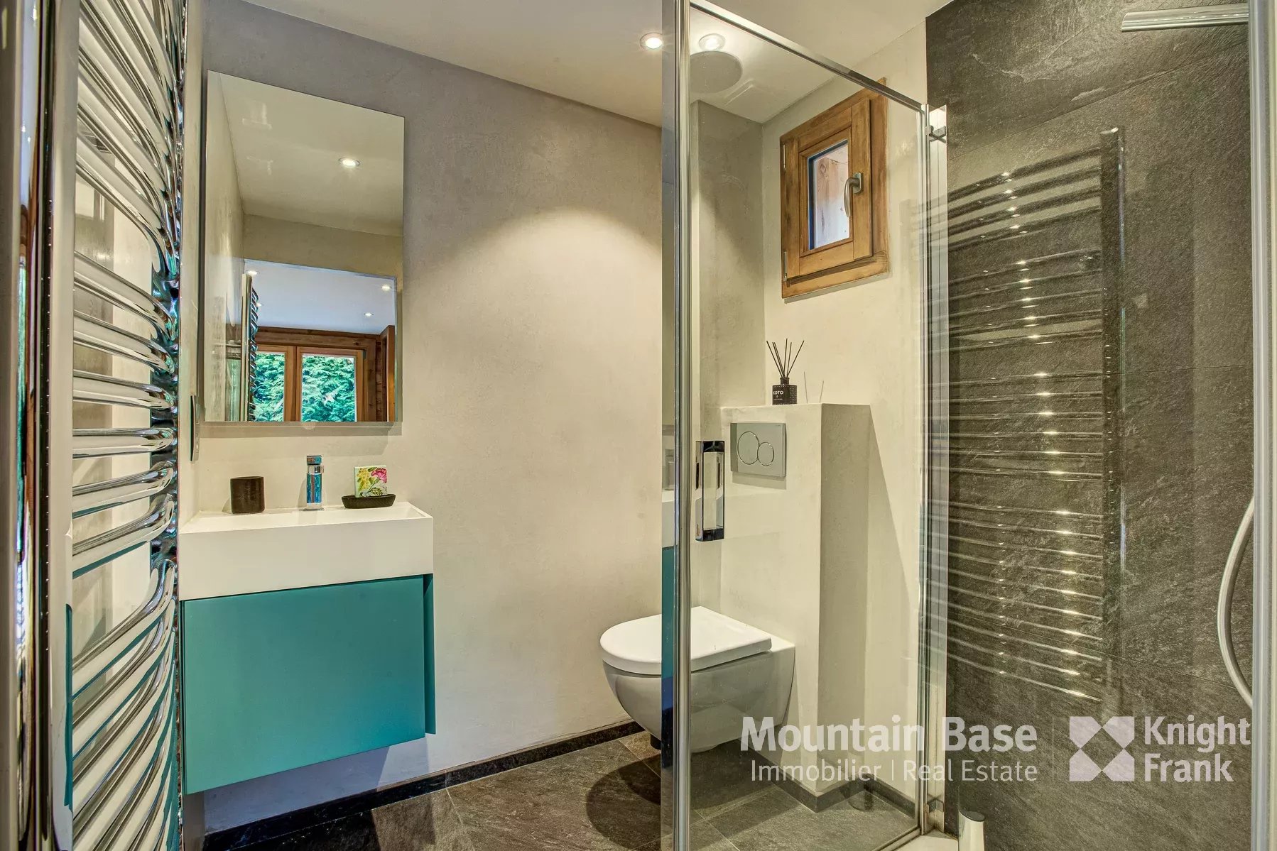 Photo of Chalet recently built four-bedroom chalet located in Les Songenaz