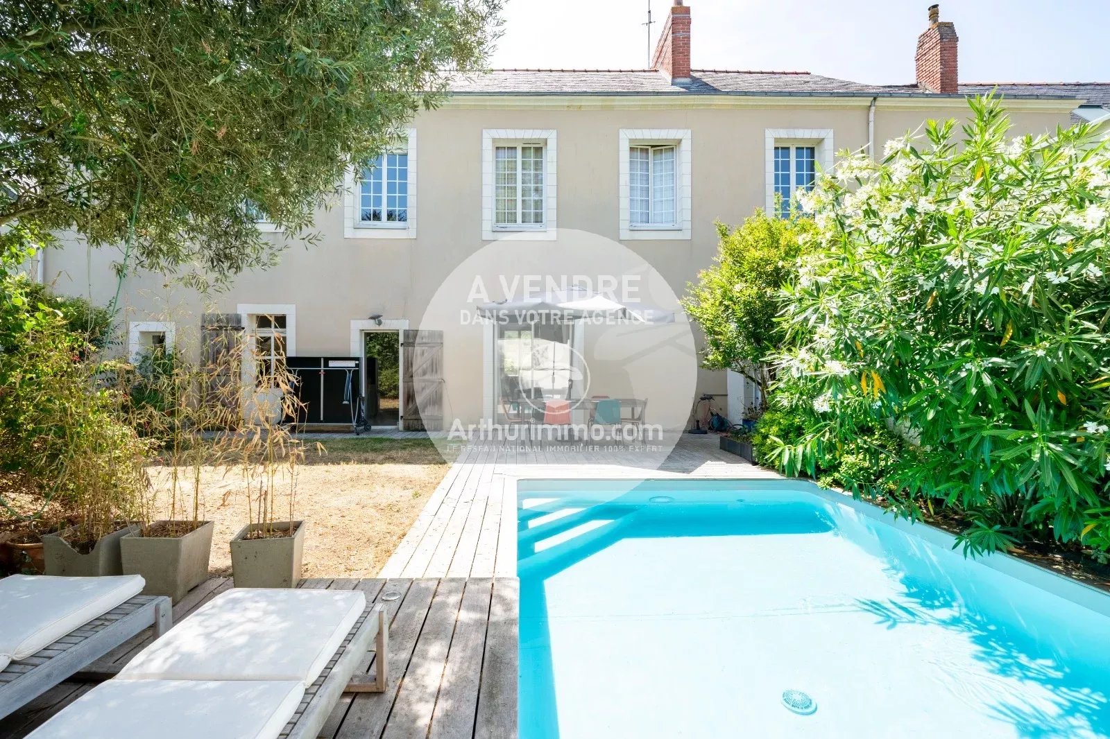 Agence immobilière de Arthurimmo.com Nantes-Vignoble Immobilier