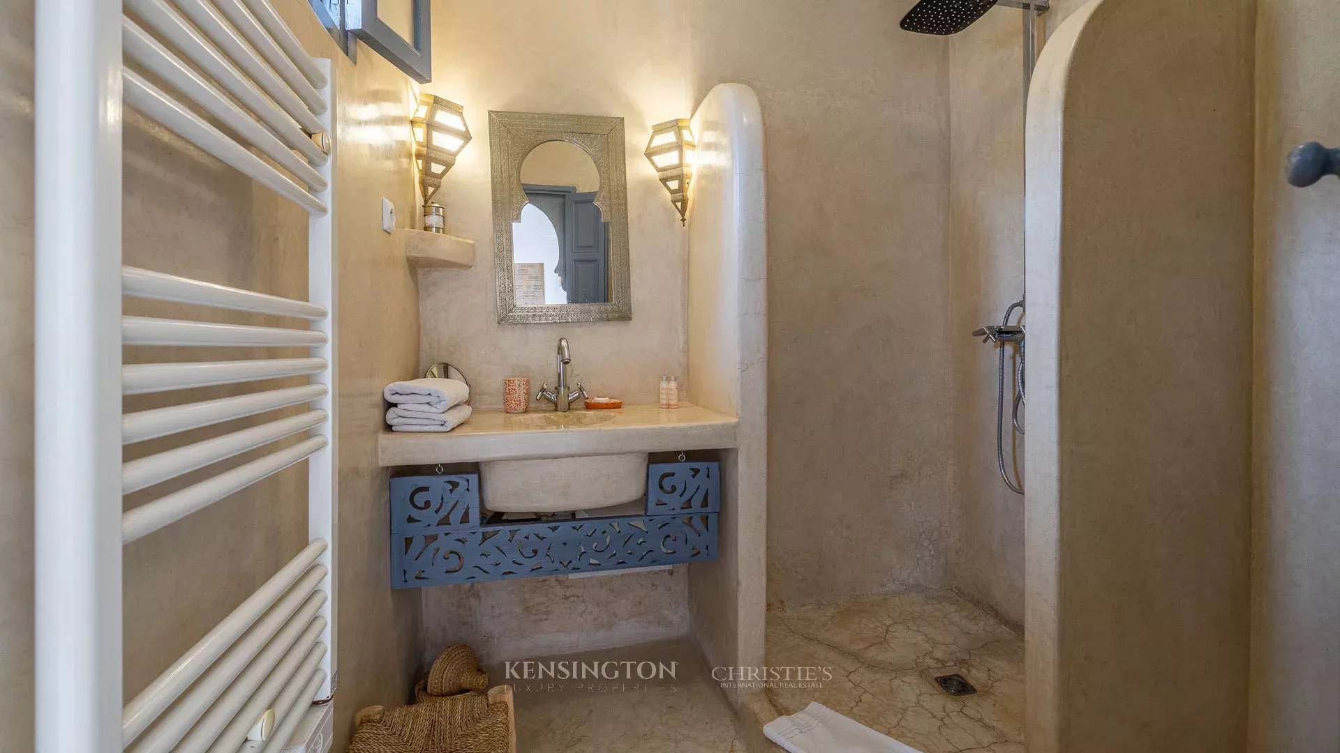 9 Bedroom Villa/Townhouse's Image 26
