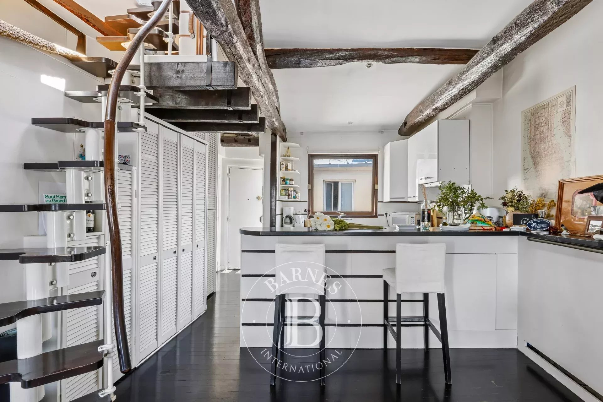 Paris  - Apartment  - picture 11