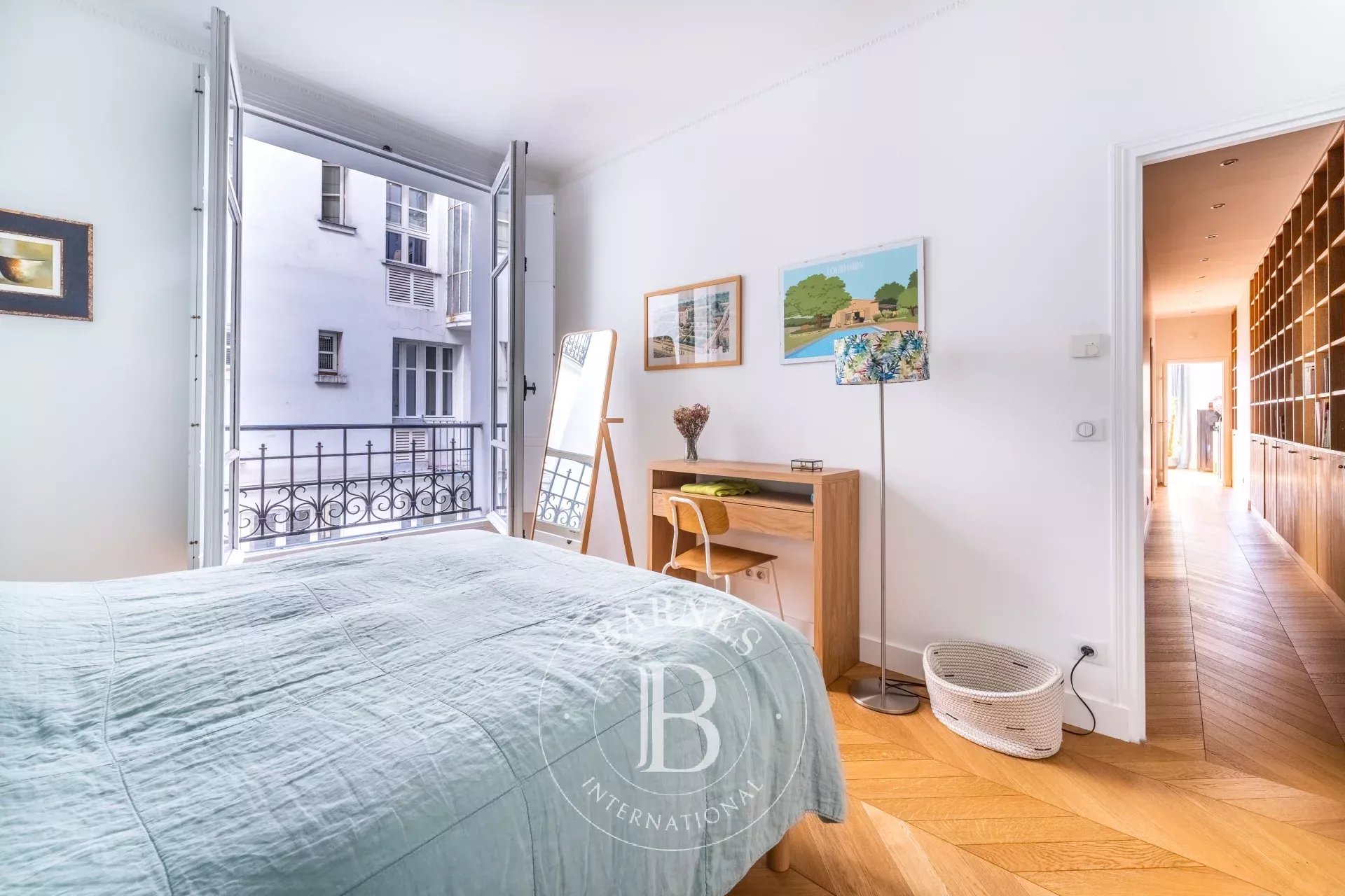 Daire Paris 3ème - picture 16