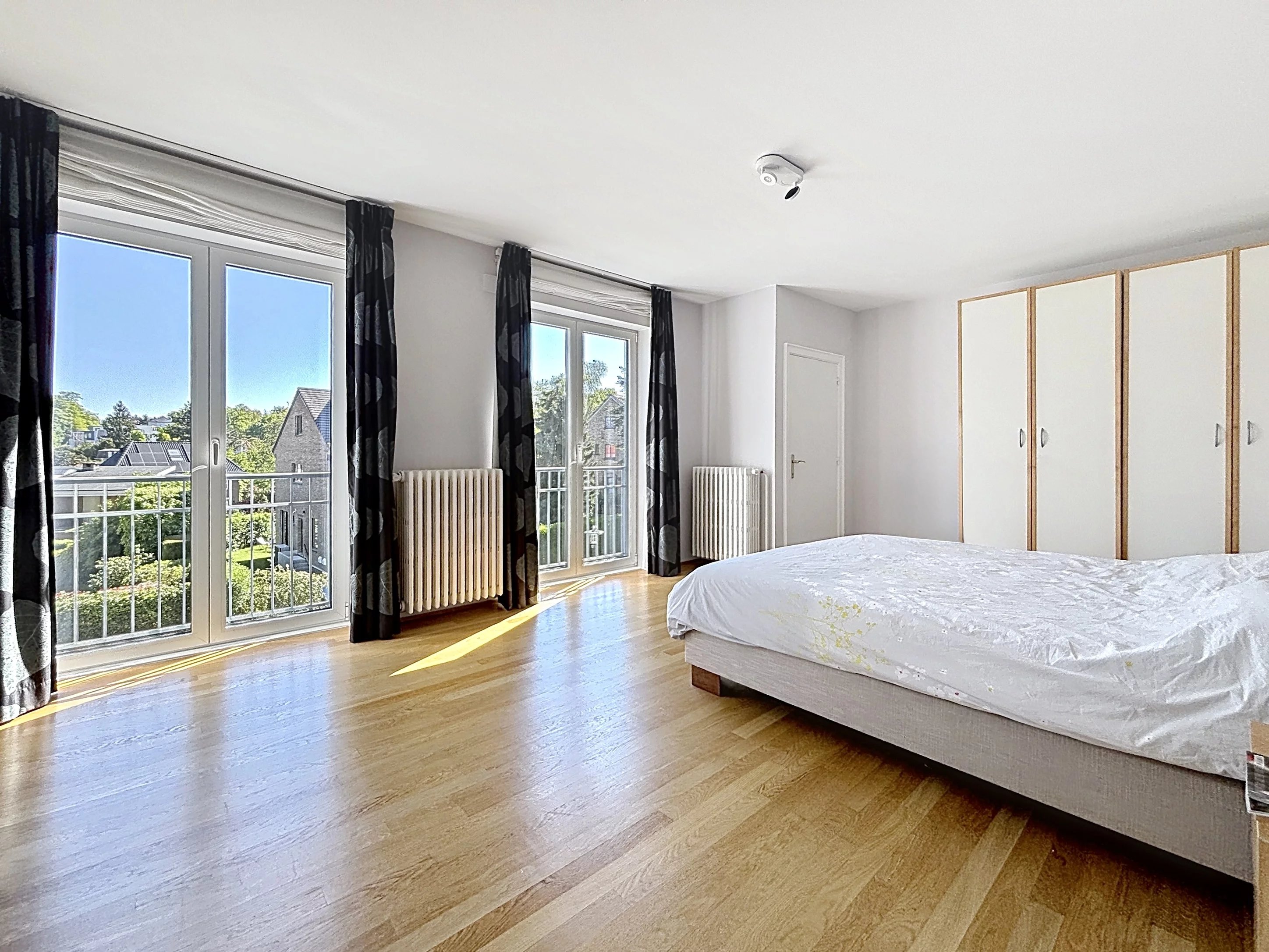 Uccle - Large villa in an oasis of greenery