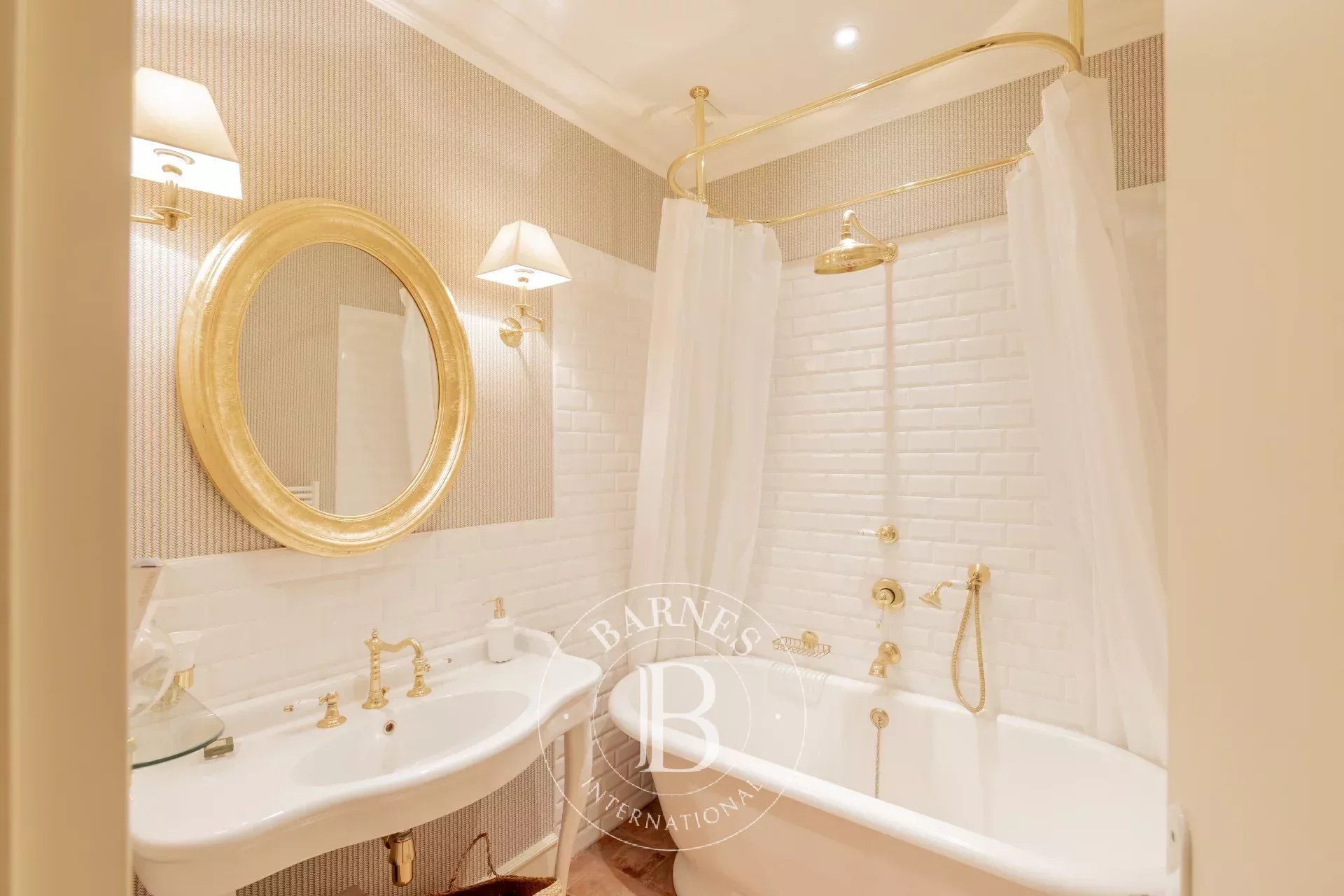 Daire Bordeaux - picture 4