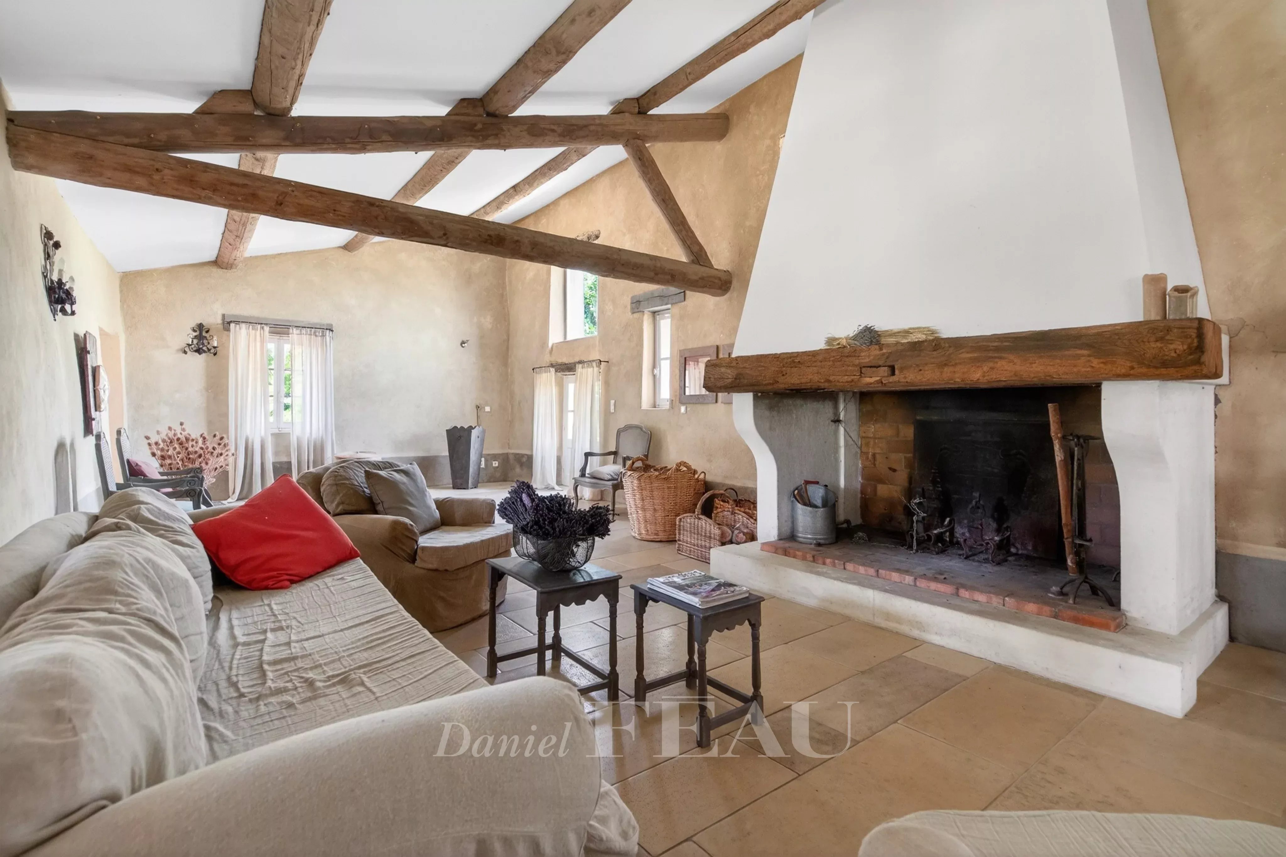 Sale Mas Forcalquier