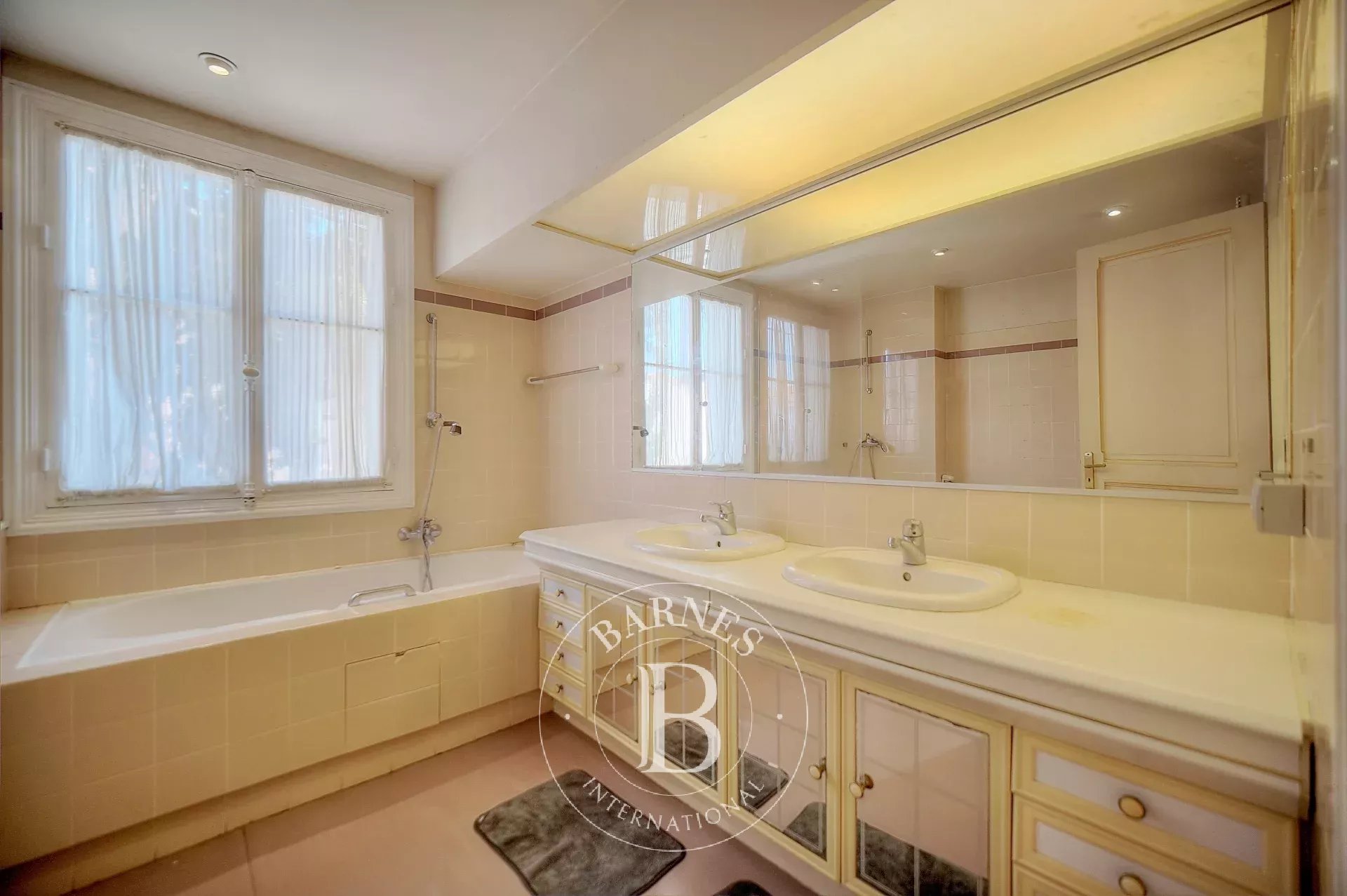 Villa Cannes - picture 18