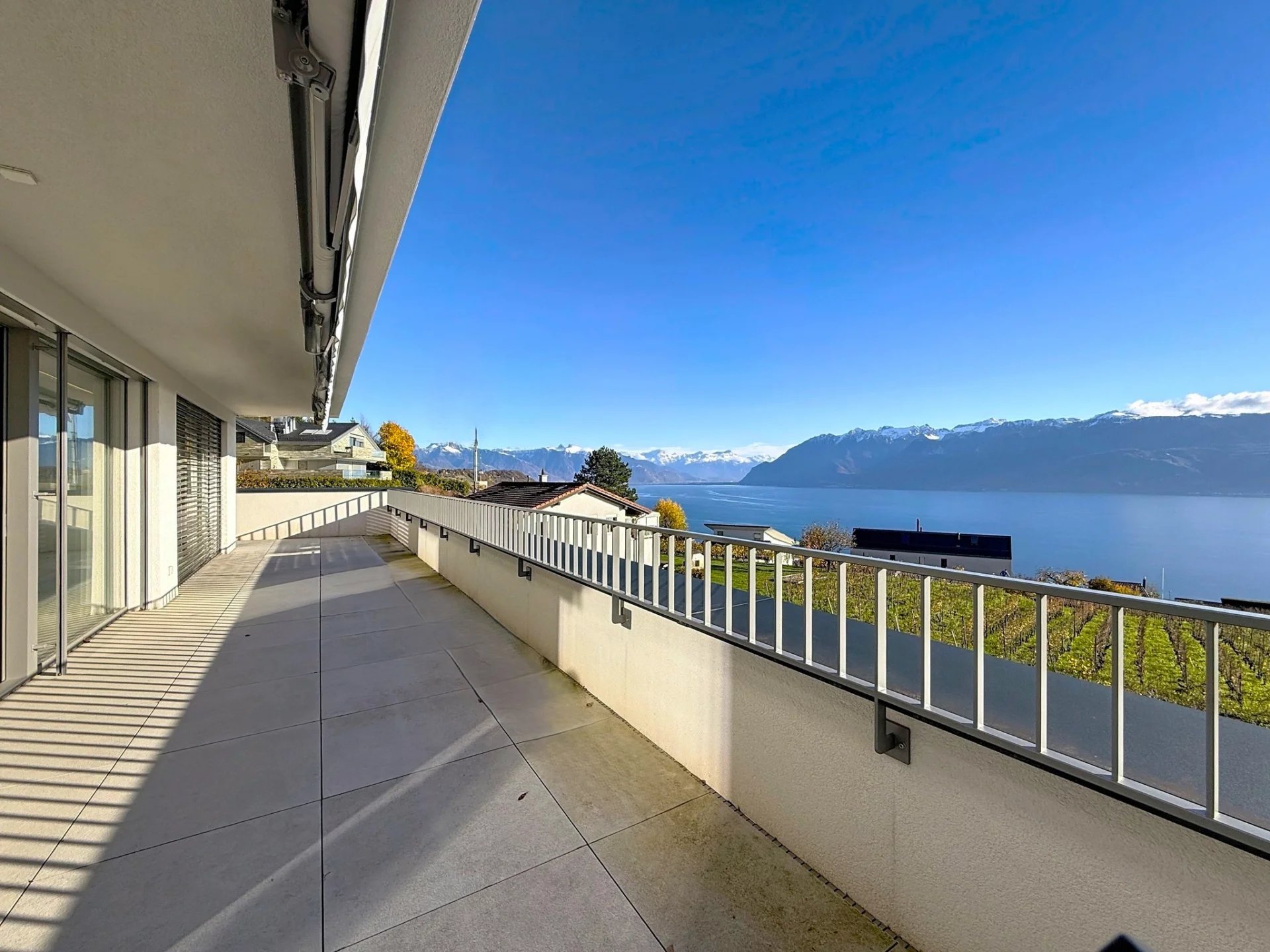 Grandvaux ! Vue spectaculaire sur le Lac !