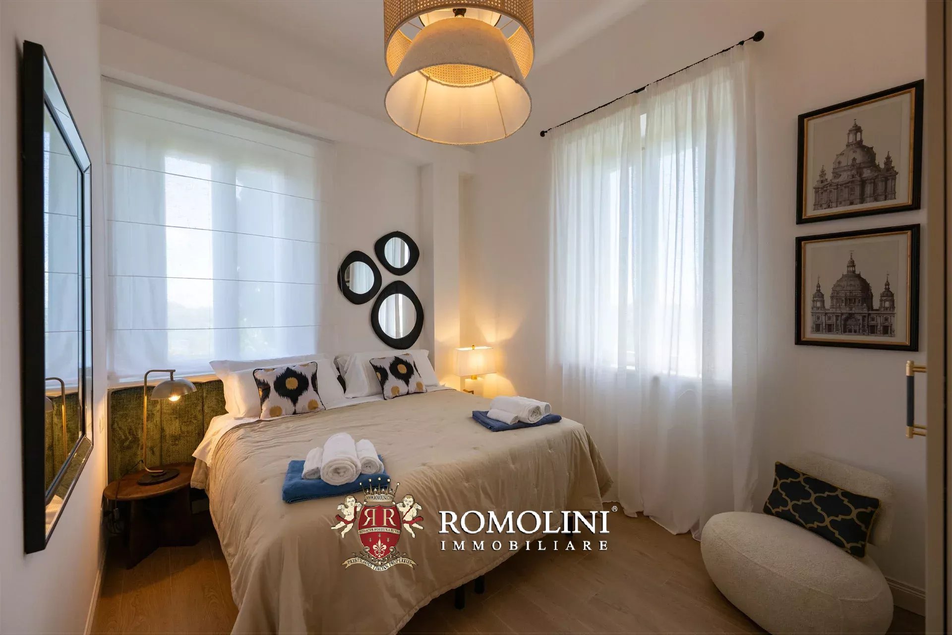 6 Bedroom Villa/Townhouse's Image 43