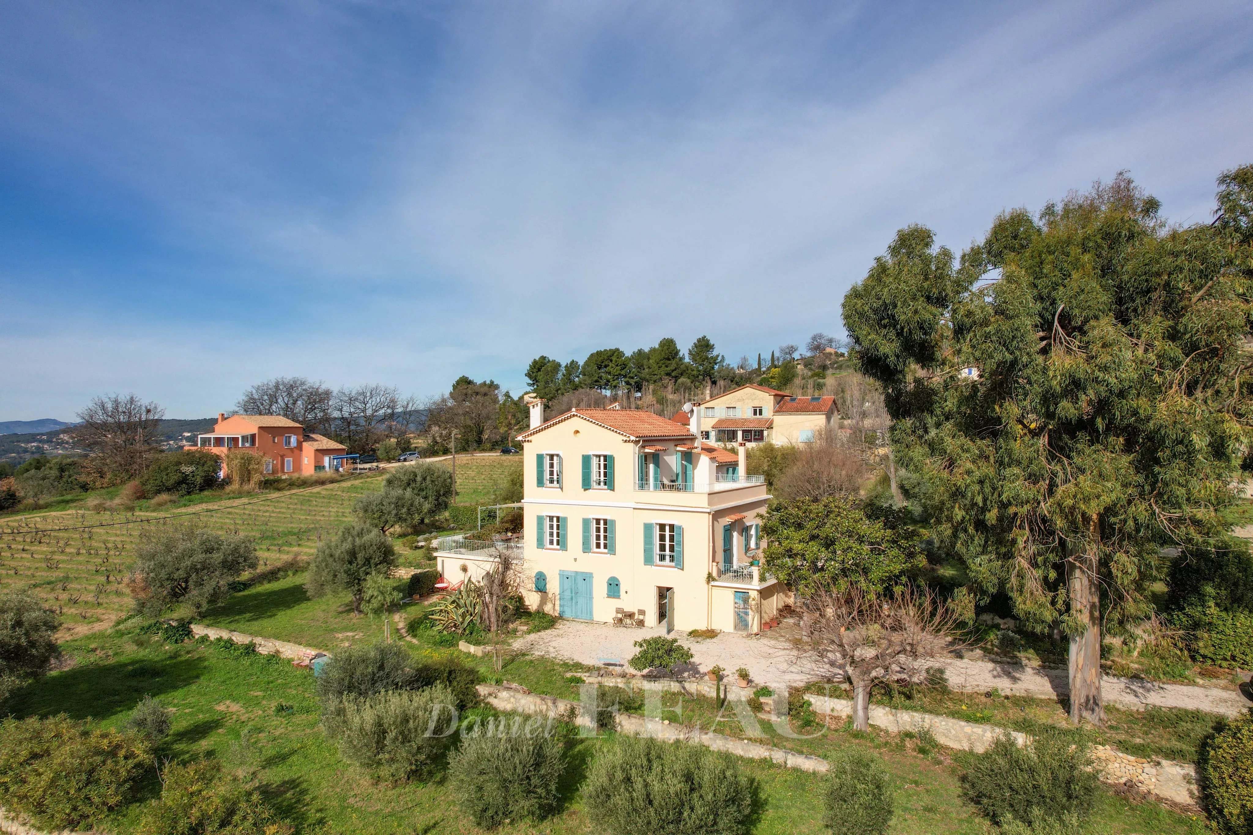 Le Castellet – A character period property