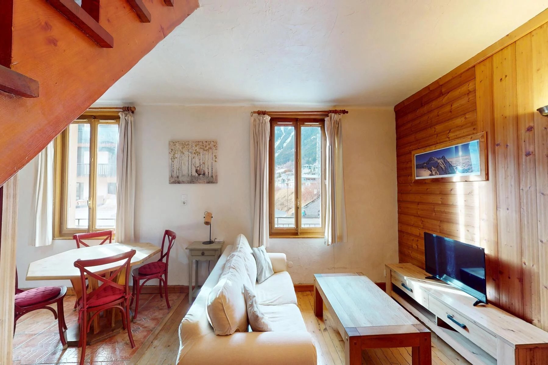 CHAMONIX - A duplex, 2-bedroom apartment in the center of Chamonix Accommodation in Chamonix