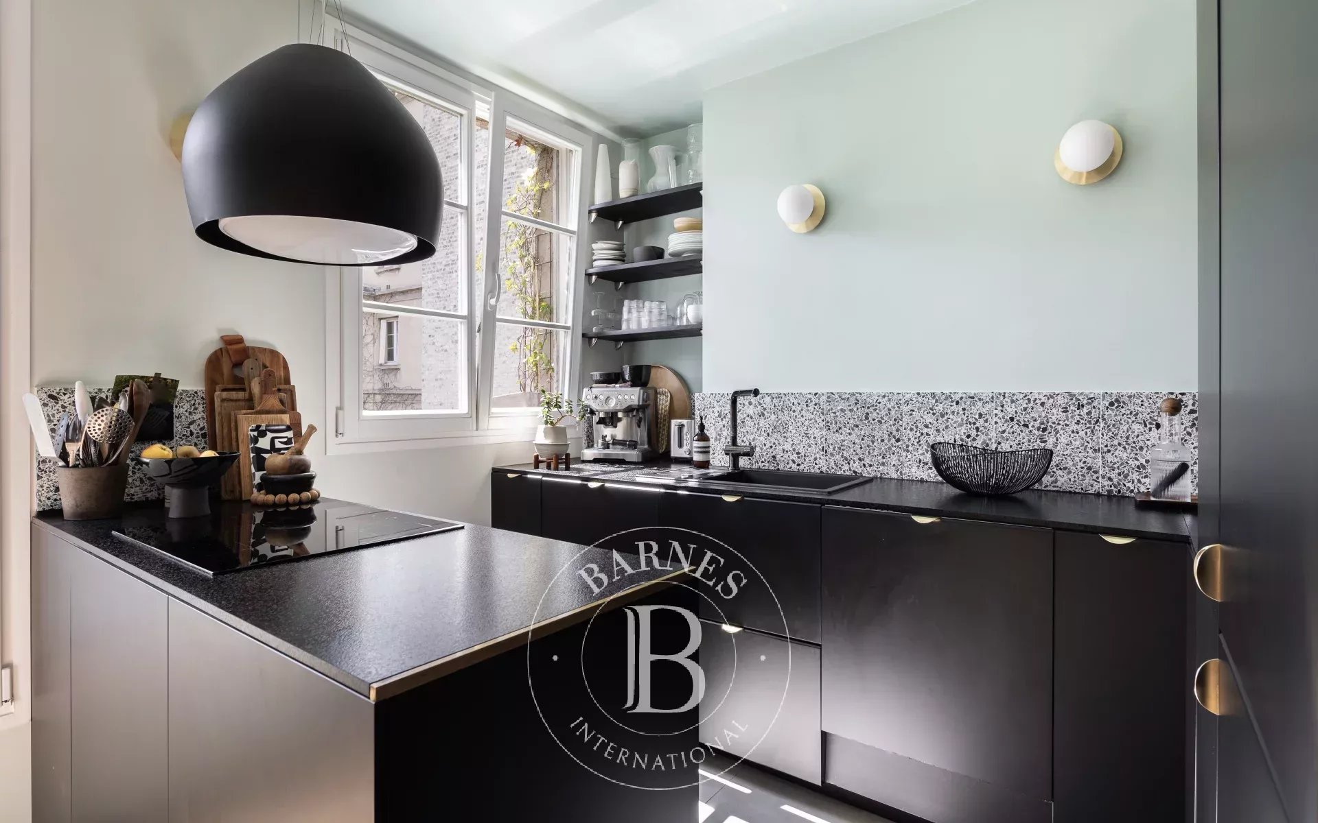 Daire Paris 18ème - picture 12