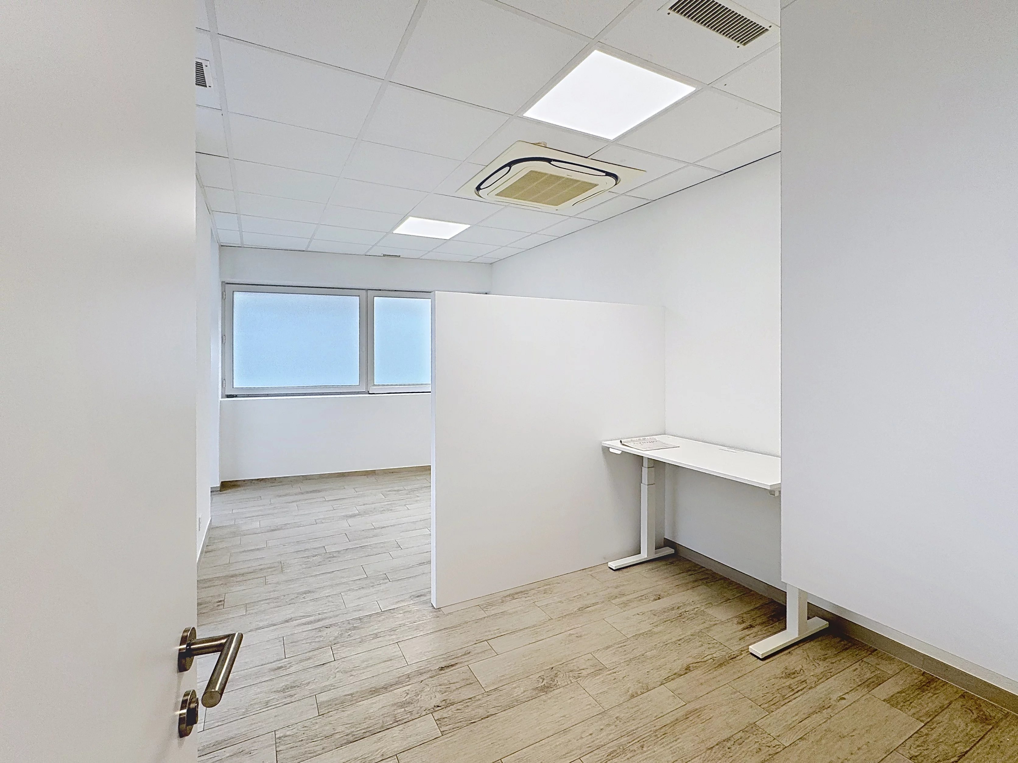 Local commercial à vendre à Ardon