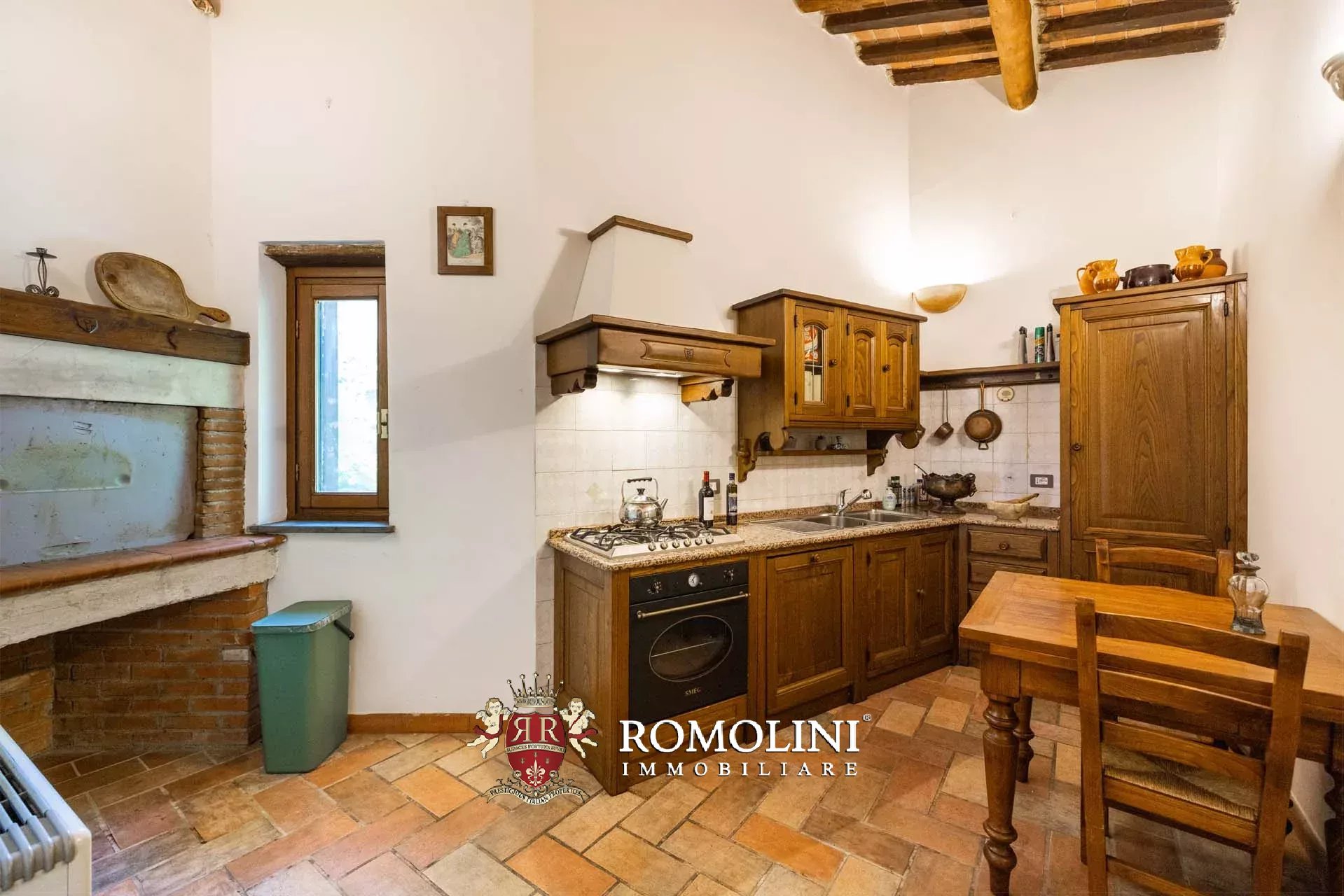 11 Bedroom Villa/Townhouse's Image 20