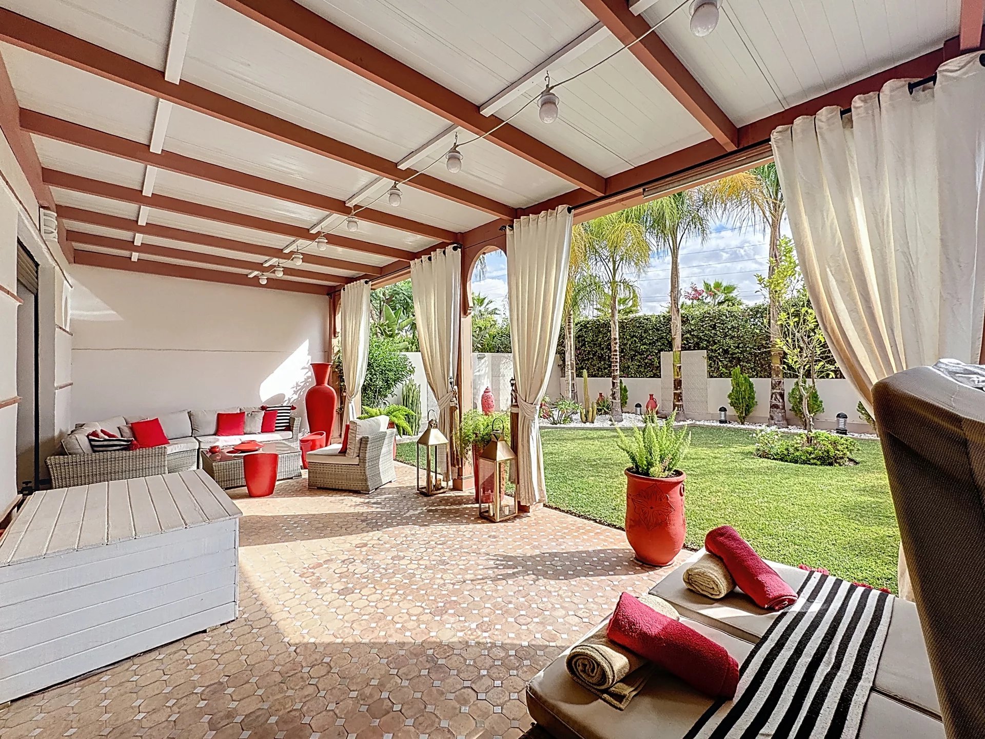 Sale Villa Marrakesh Route De Fez