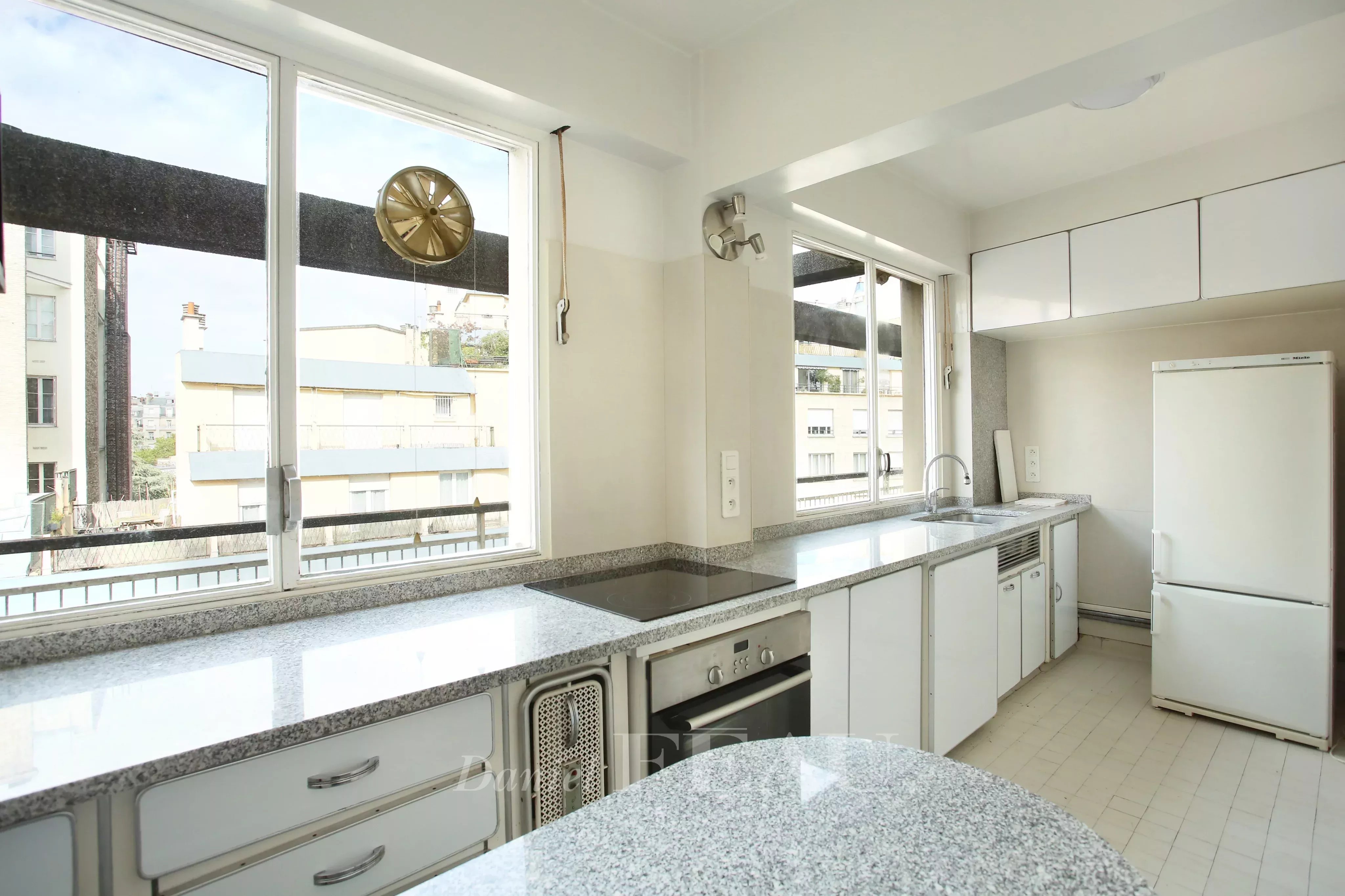 Rental Apartment Paris 16th