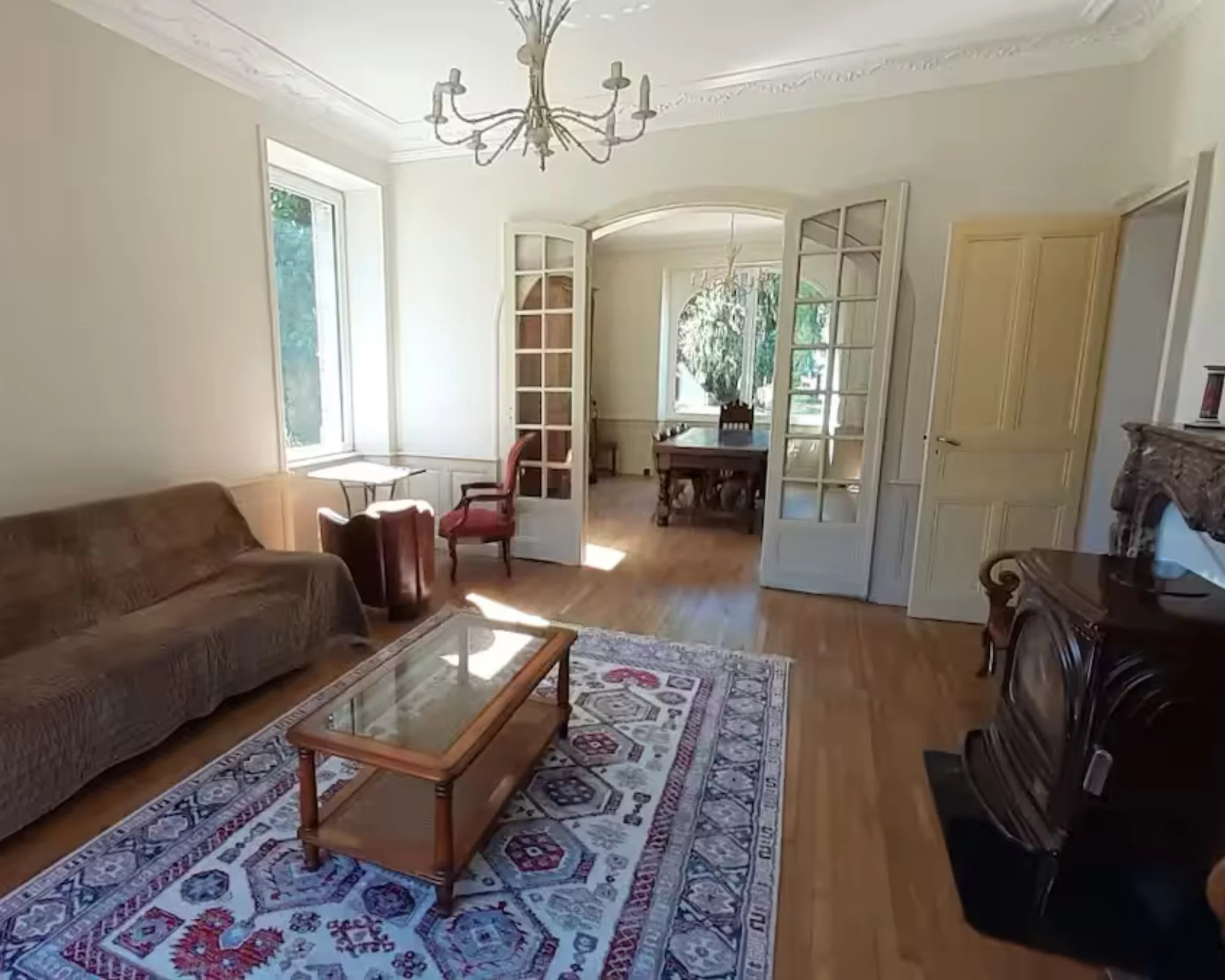 MANOIR FAMILIAL SUR LES BORDS DE RANCE.  7 min DINAN  –